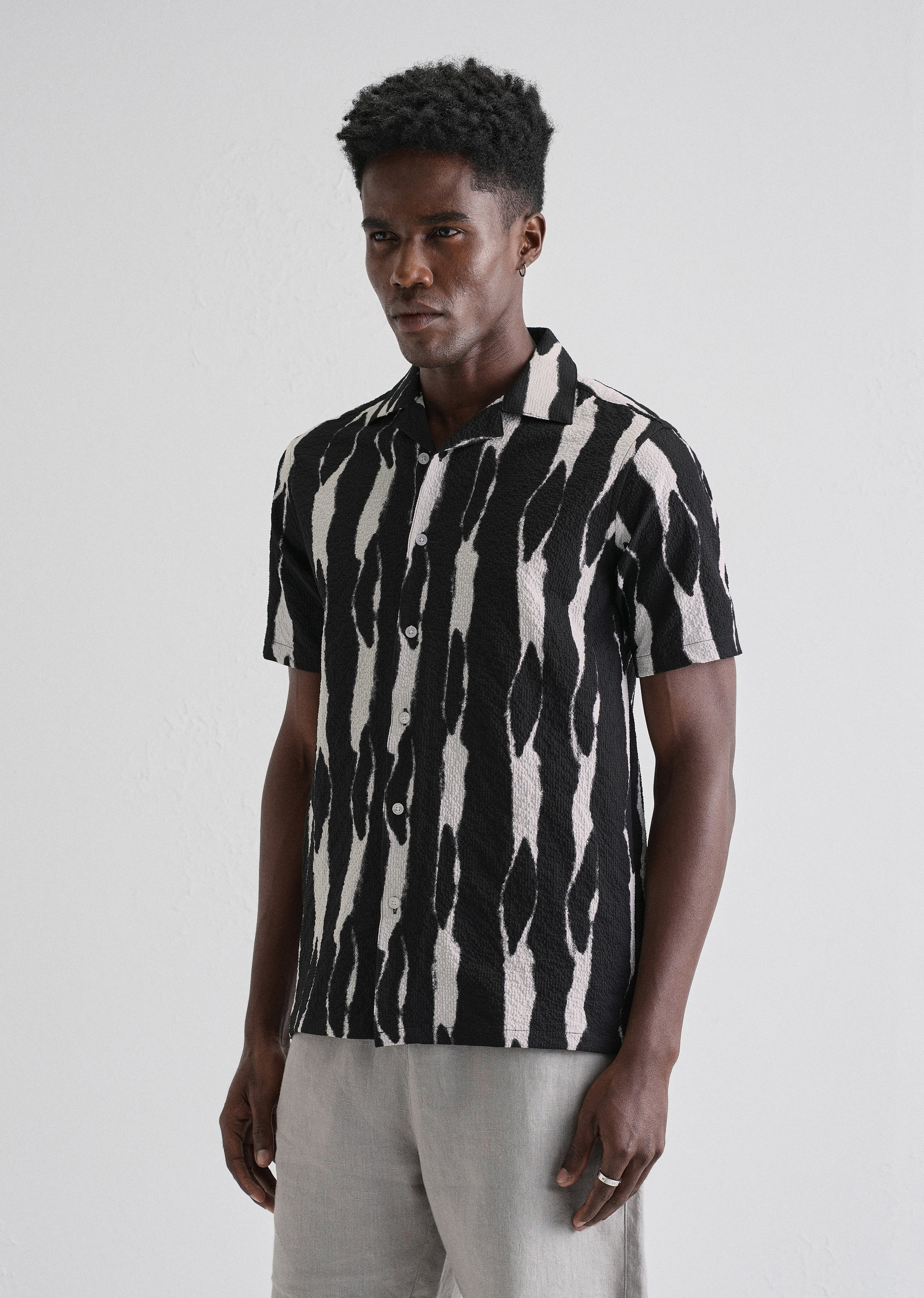 Streak Print Black Popcorn Shirt
