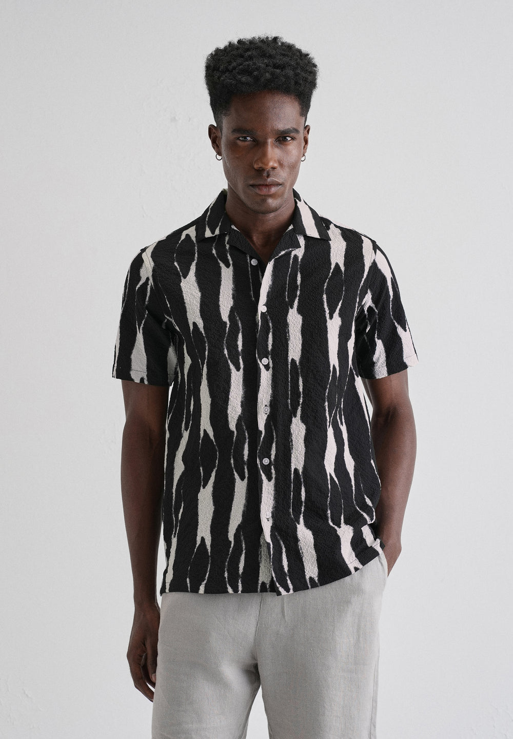 Streak Print Black Popcorn Shirt