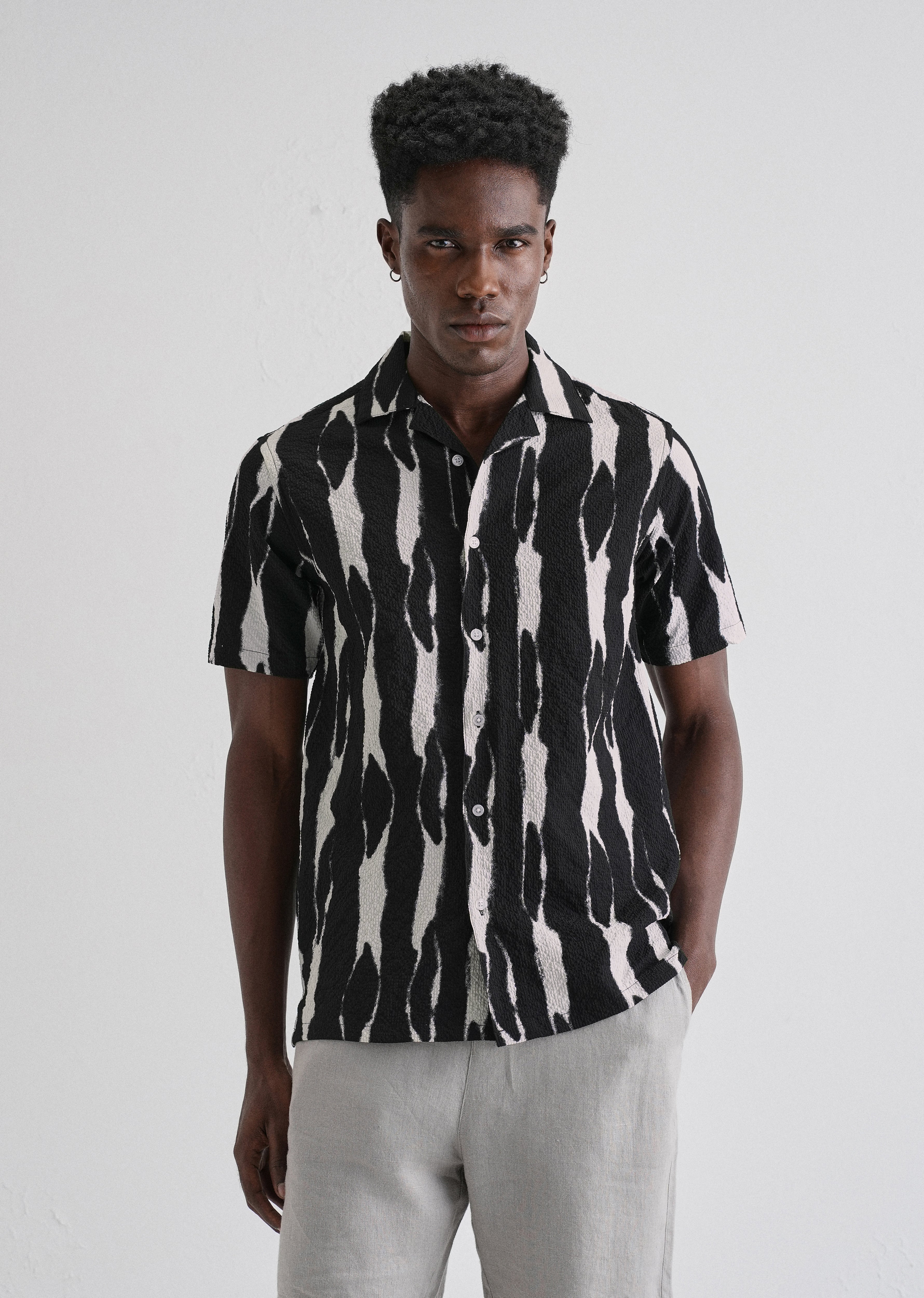 Streak Print Black Popcorn Shirt