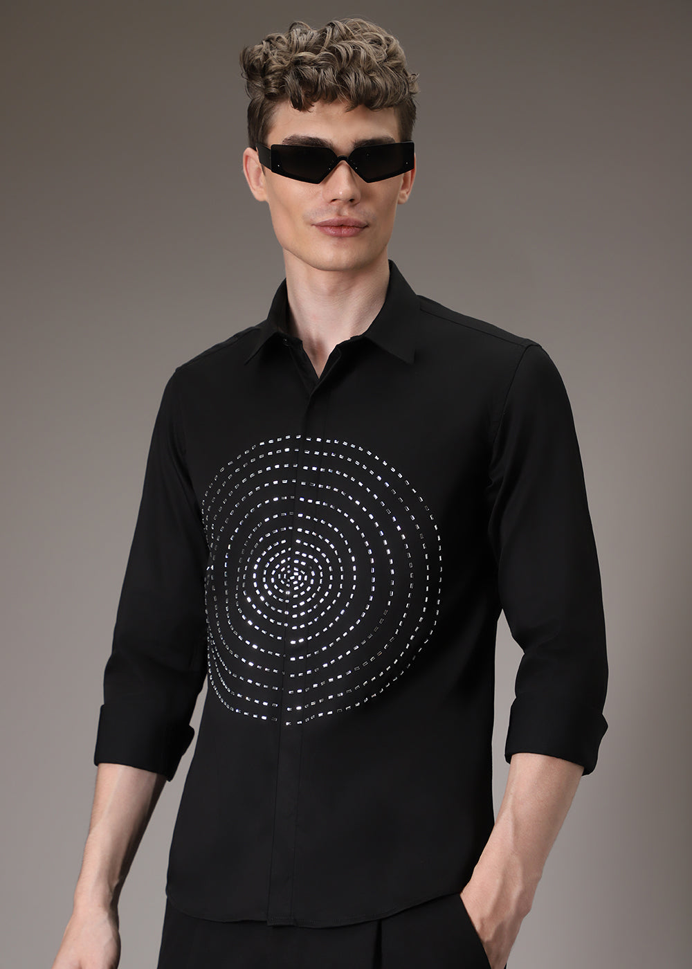 Stud Circle Eleganza Black Shirt