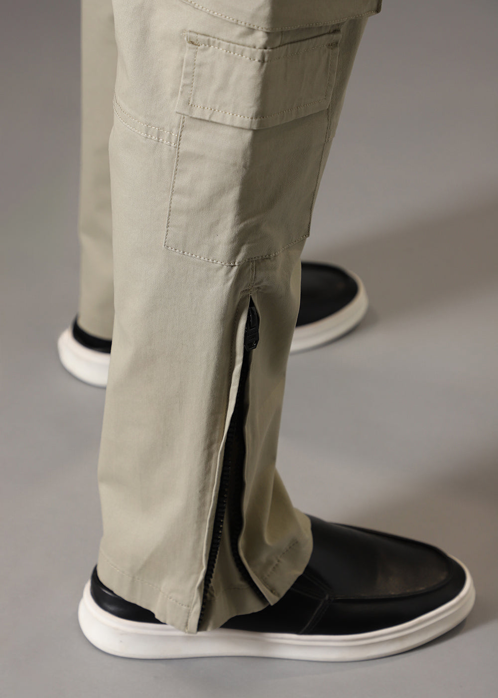 Light Olive Zipper Cargo Pant