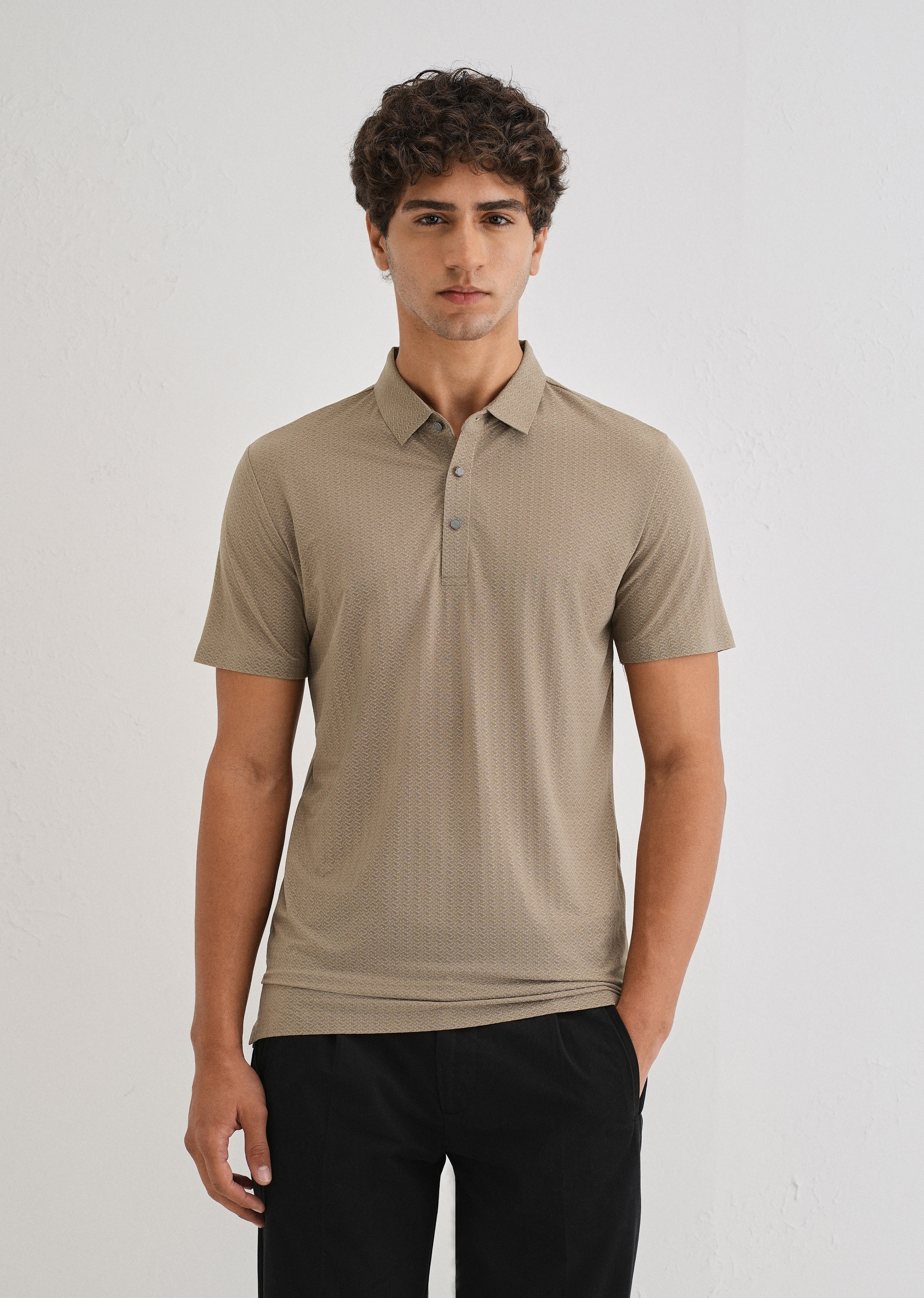 Tan Polo Collar Printed Seamless T-shirt