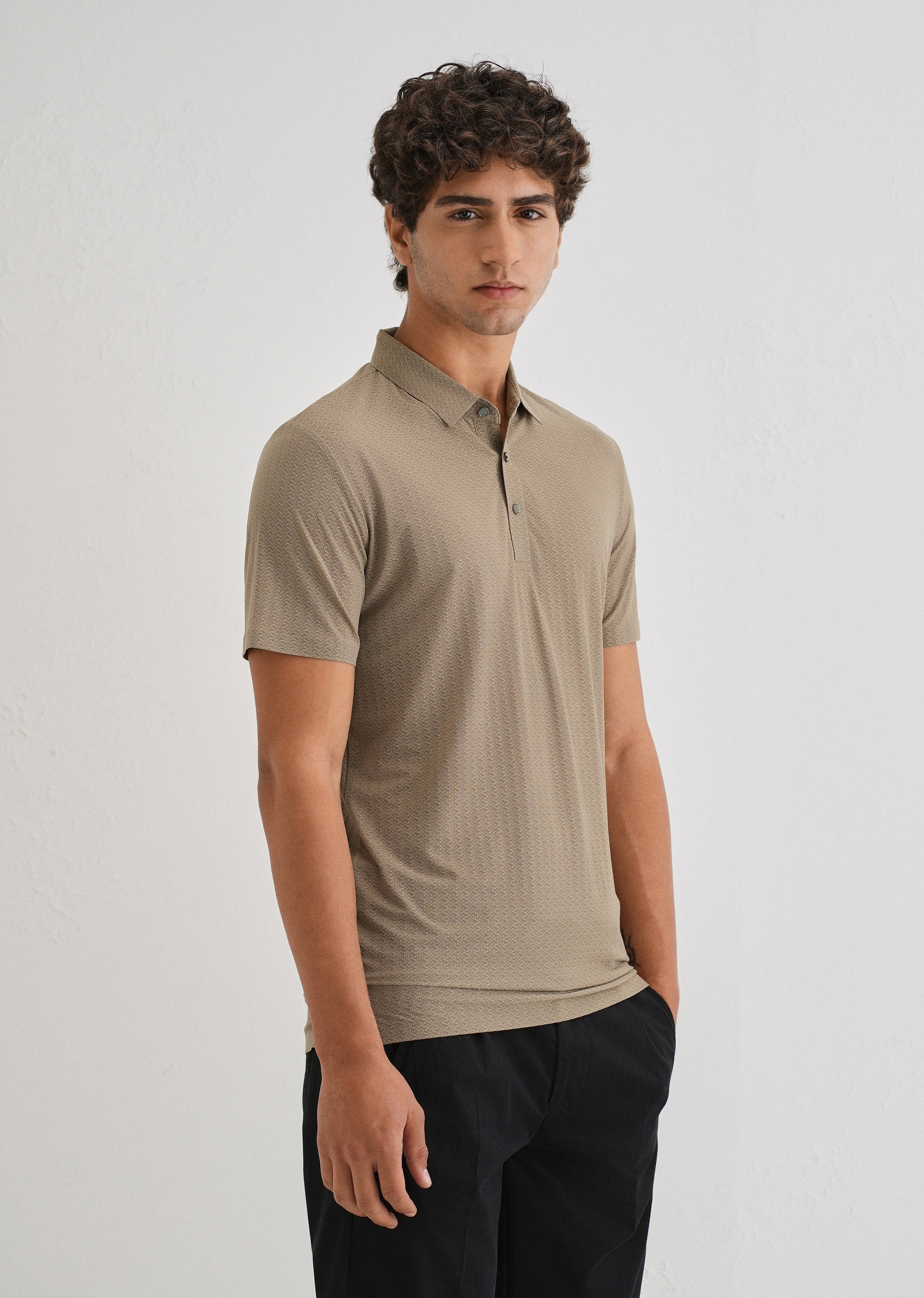 Tan Polo Collar Printed Seamless T-shirt