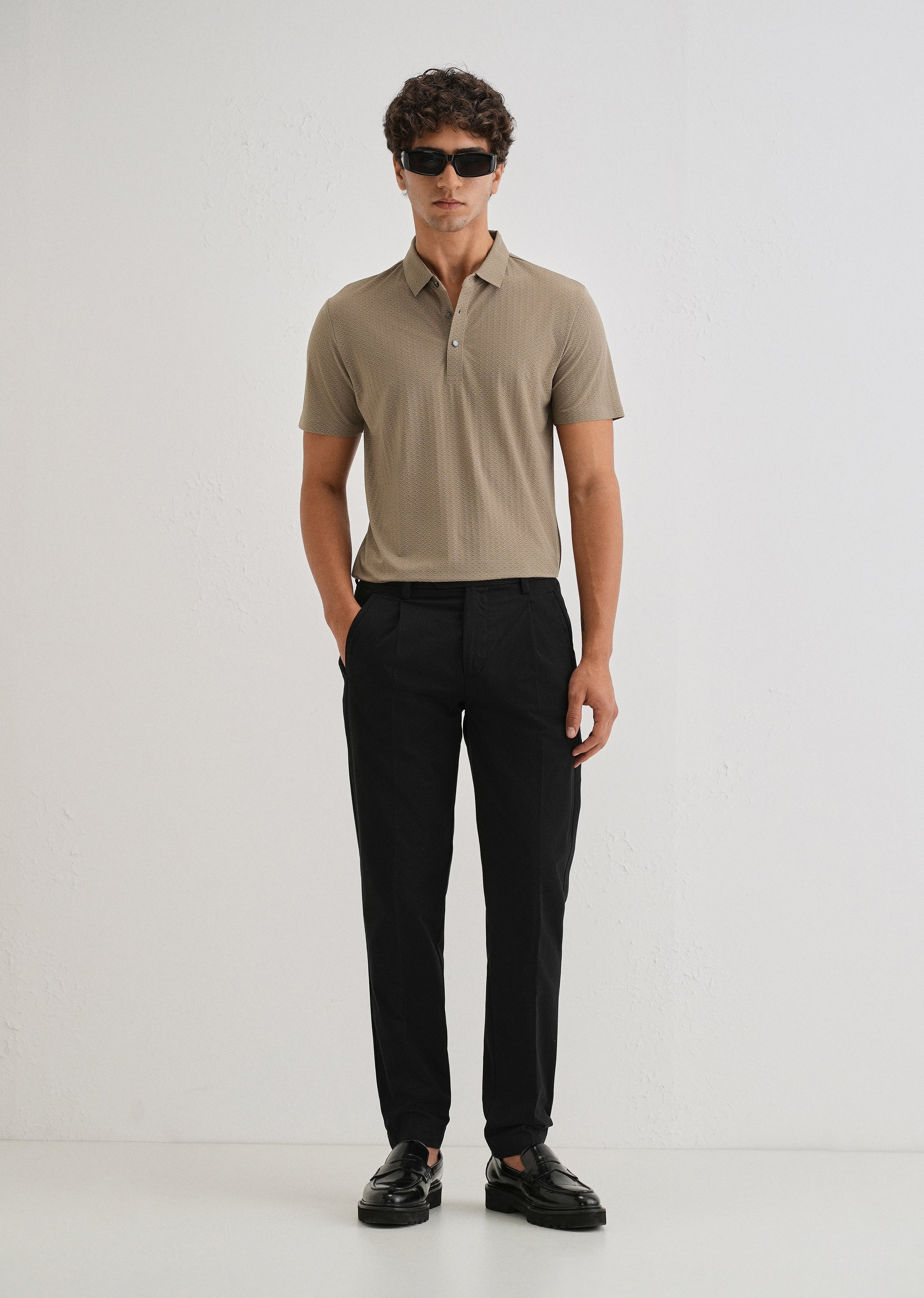 Tan Polo Collar Printed Seamless T-shirt