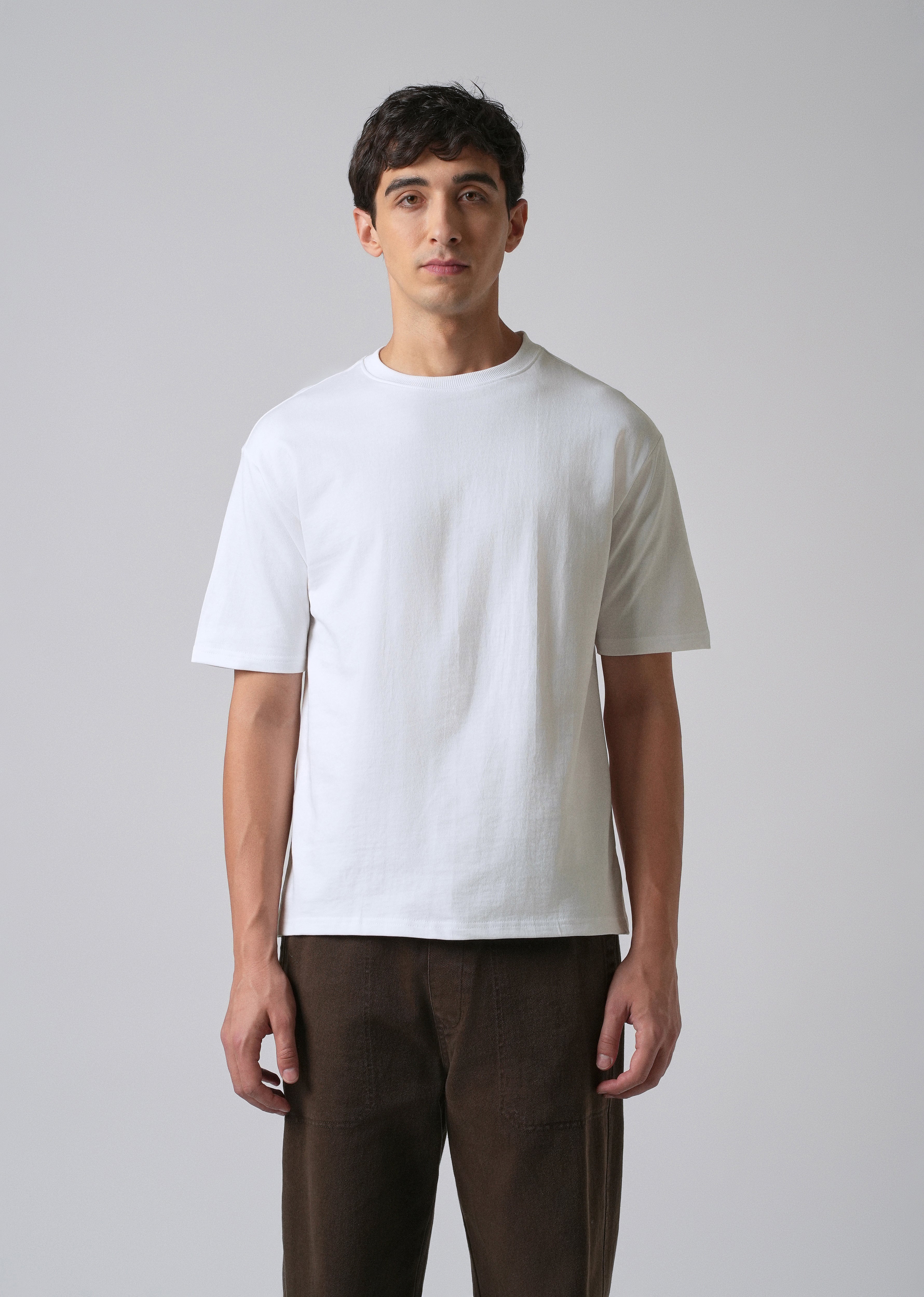 White Basic Relaxed Fit T-shirt