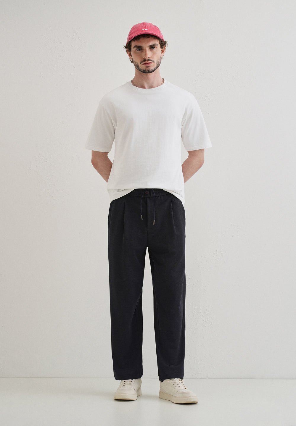 White Basic Relaxed Fit T-shirt