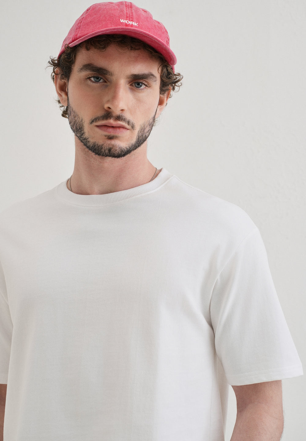 White Basic Relaxed Fit T-shirt