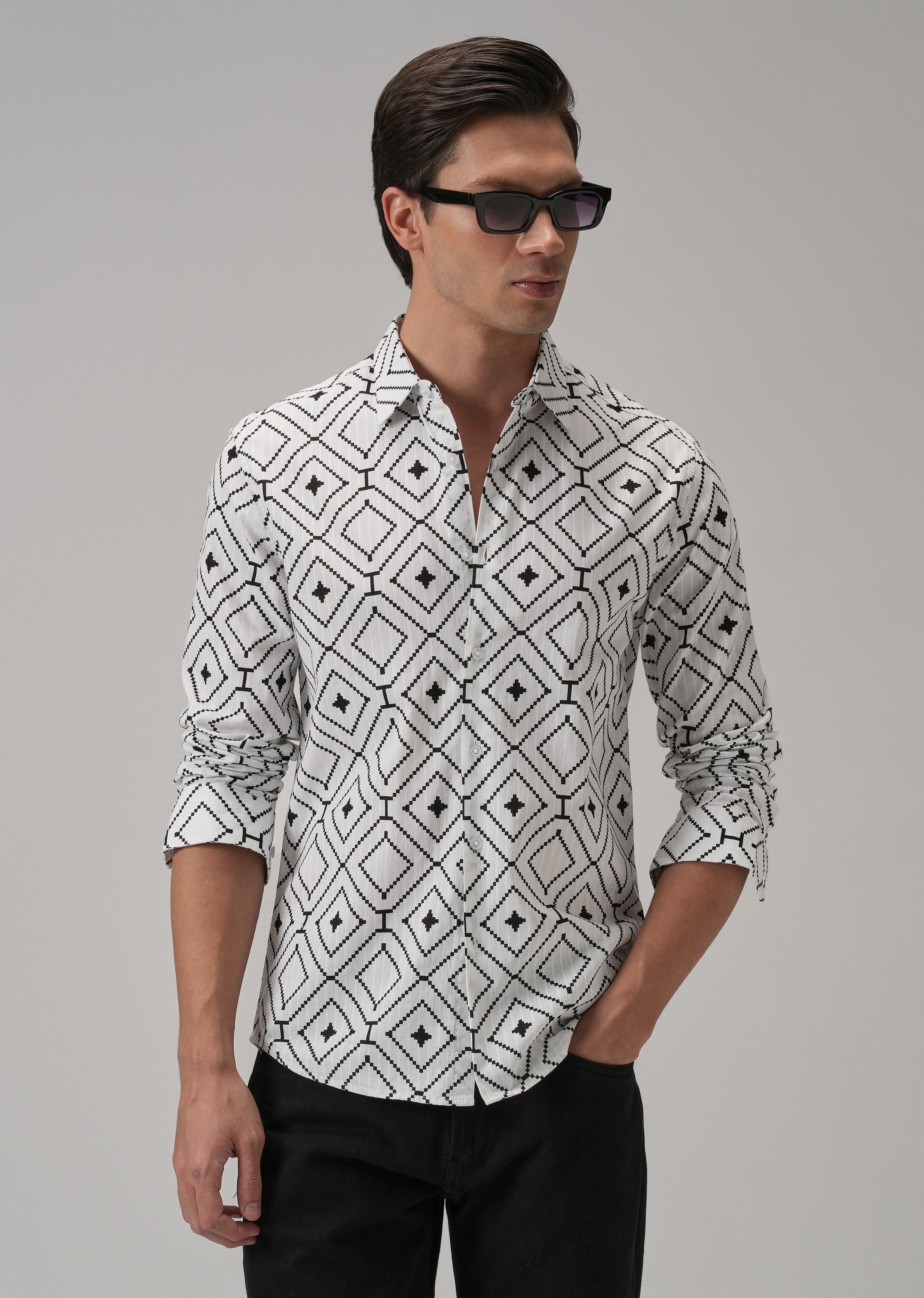 White Diamond Pattern Print Shirt