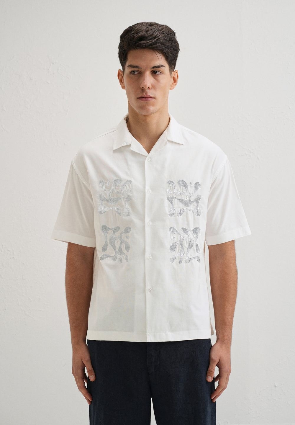 White Embroidery Cuban Collar Cotton Shirt