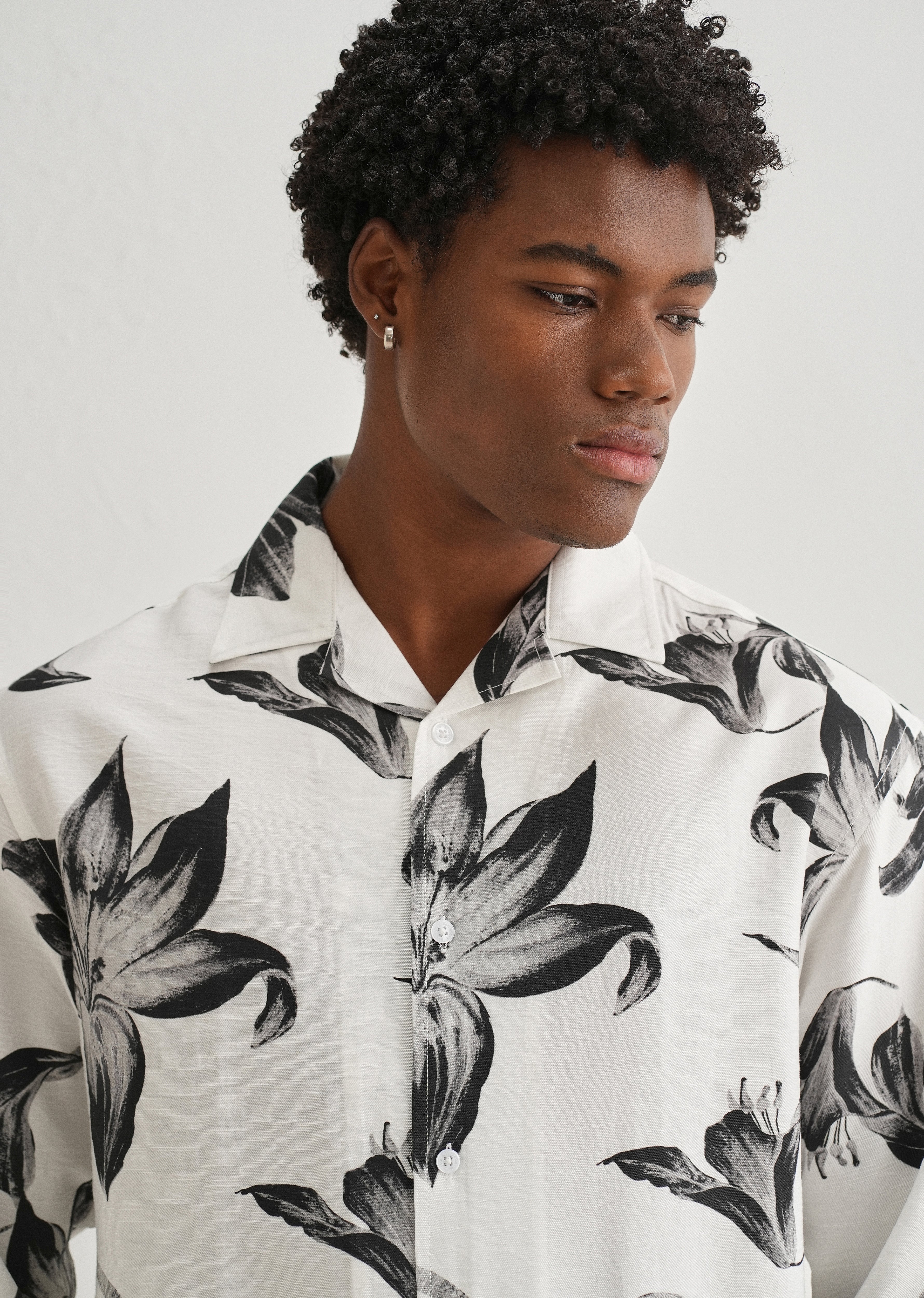 White Monochrome Lily Floral Printed Shirt