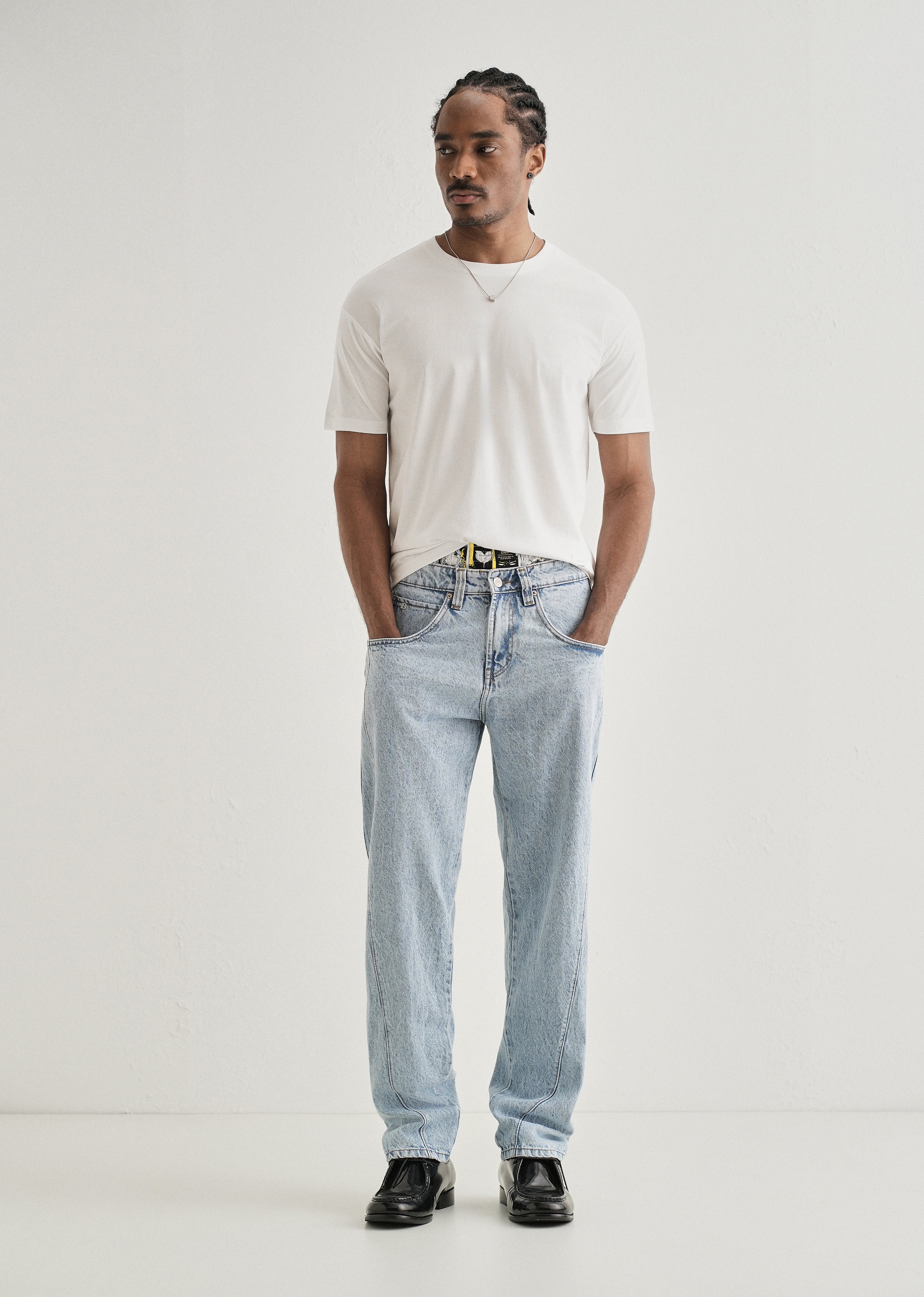 White Stripe Back Yoke T-shirt