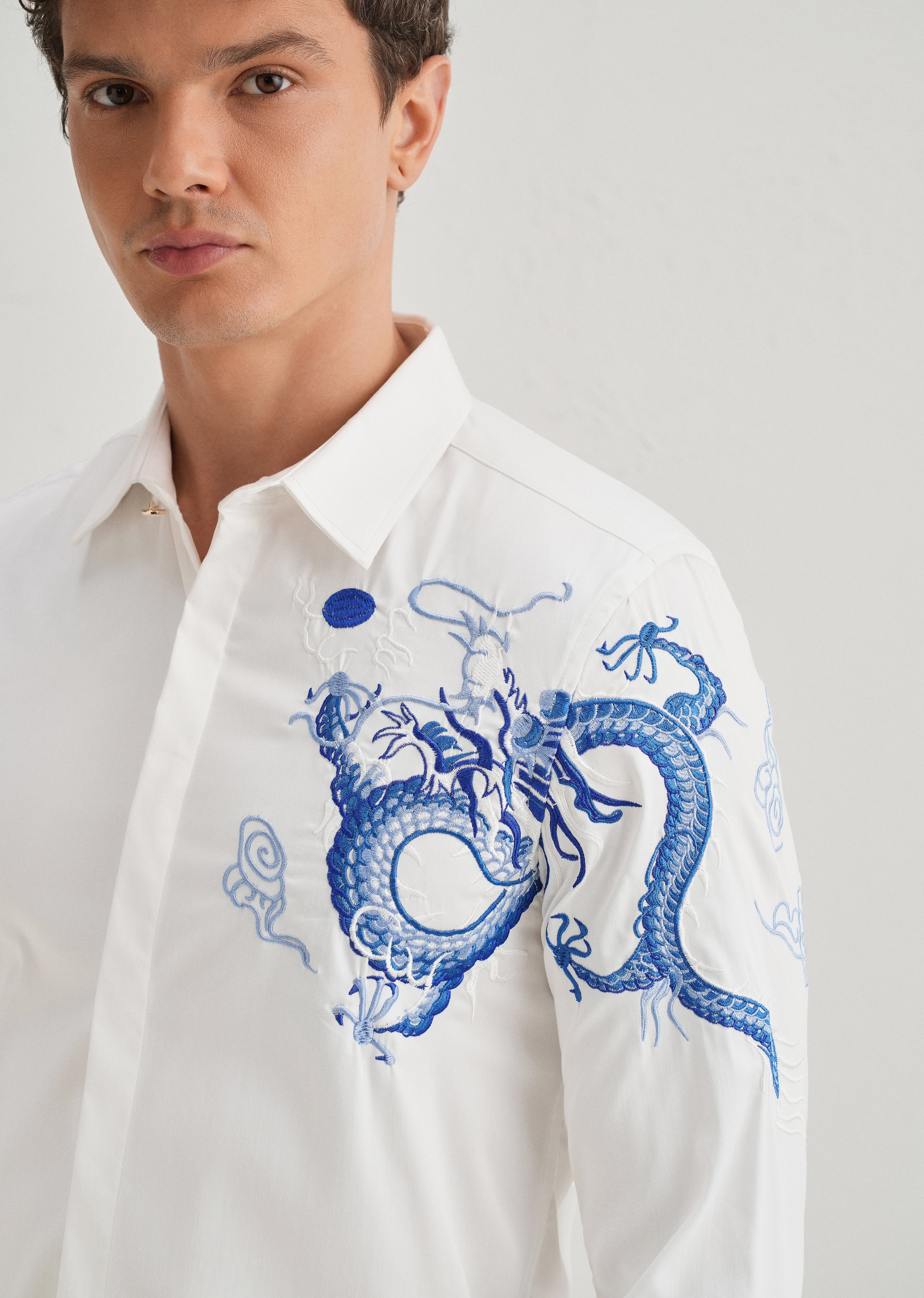 White Dragon Embroidery Shirt