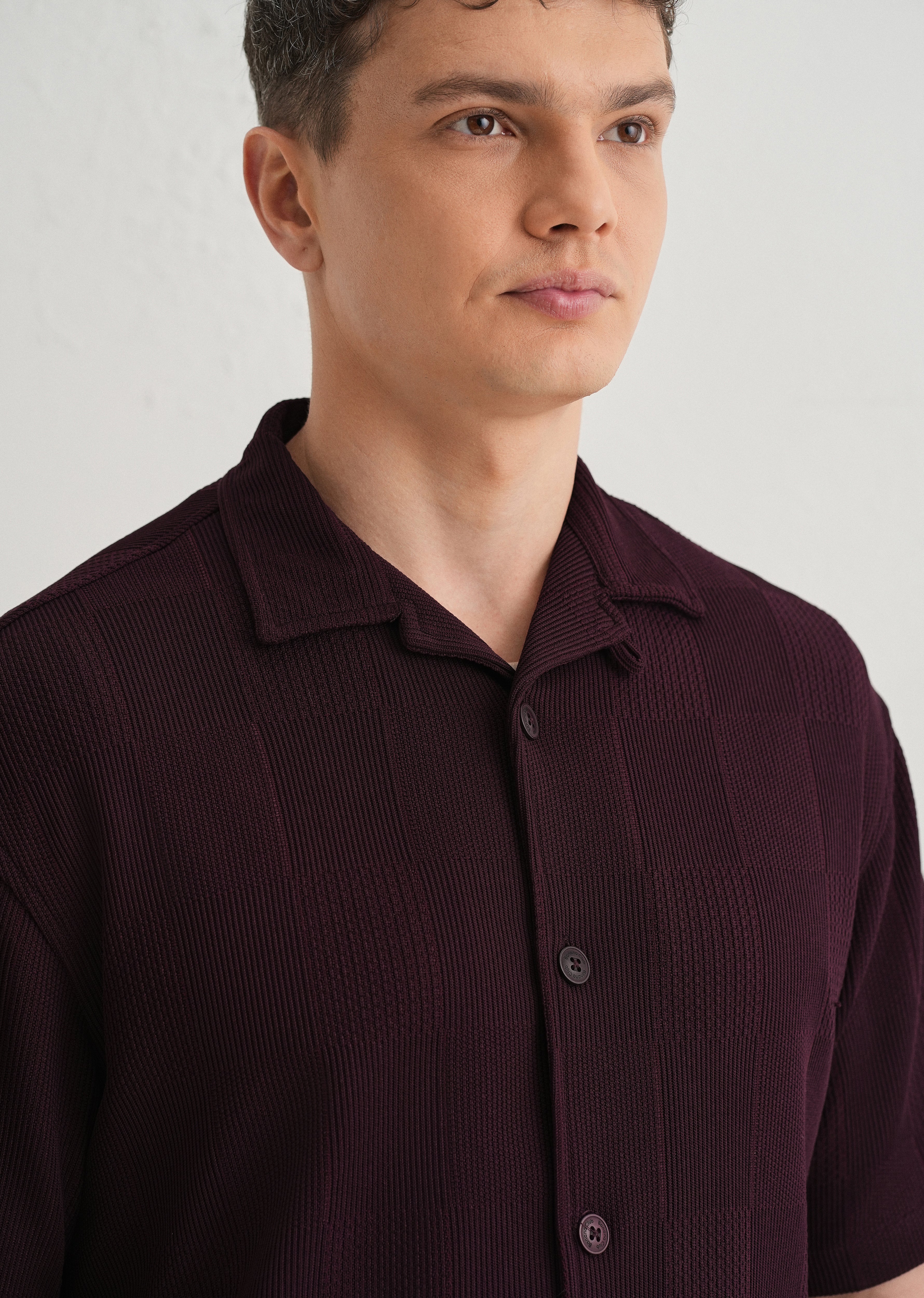 Wine Textured Check Knit Shirt