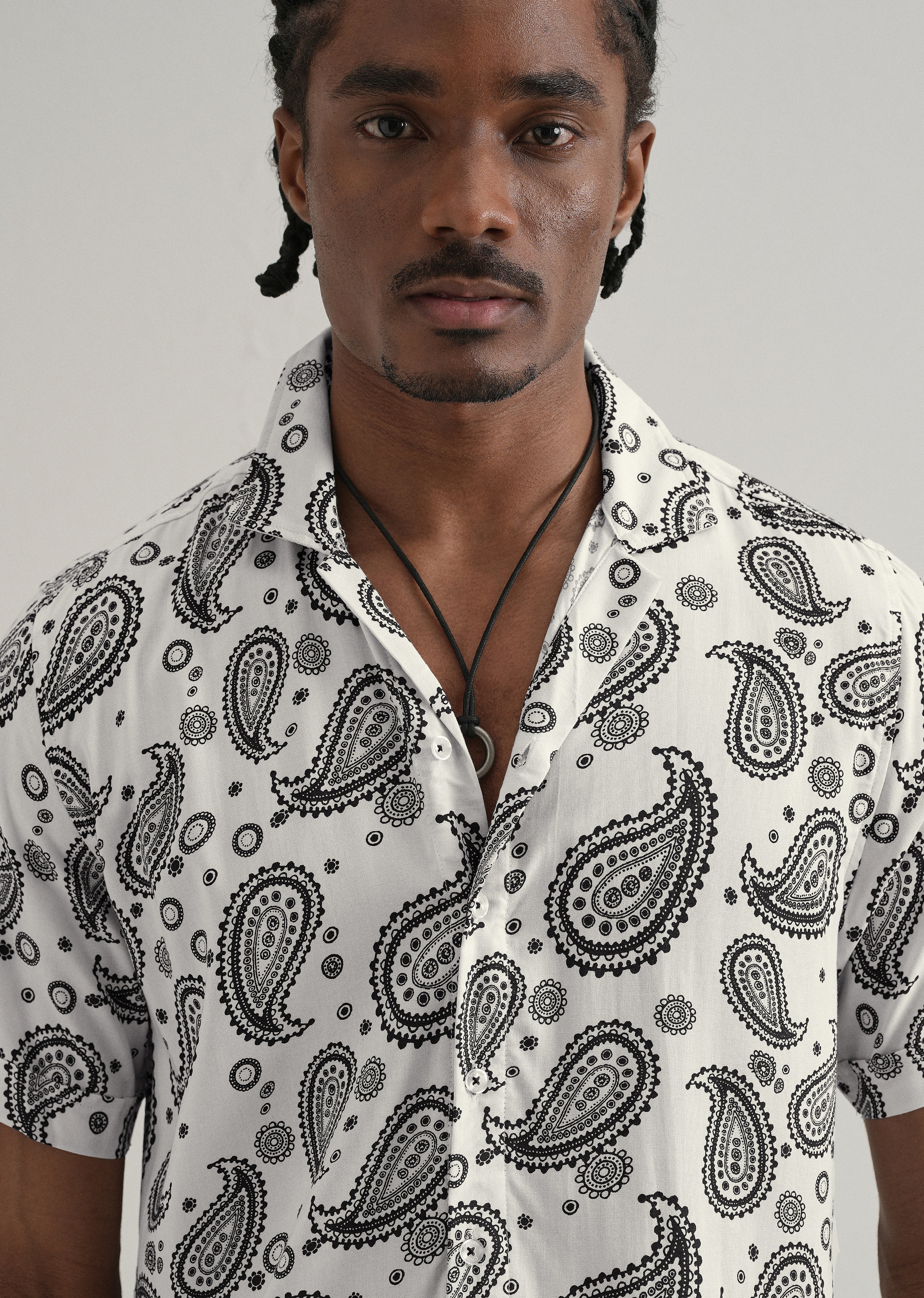 Zubolo Paisley Print Short Sleeve Shirt