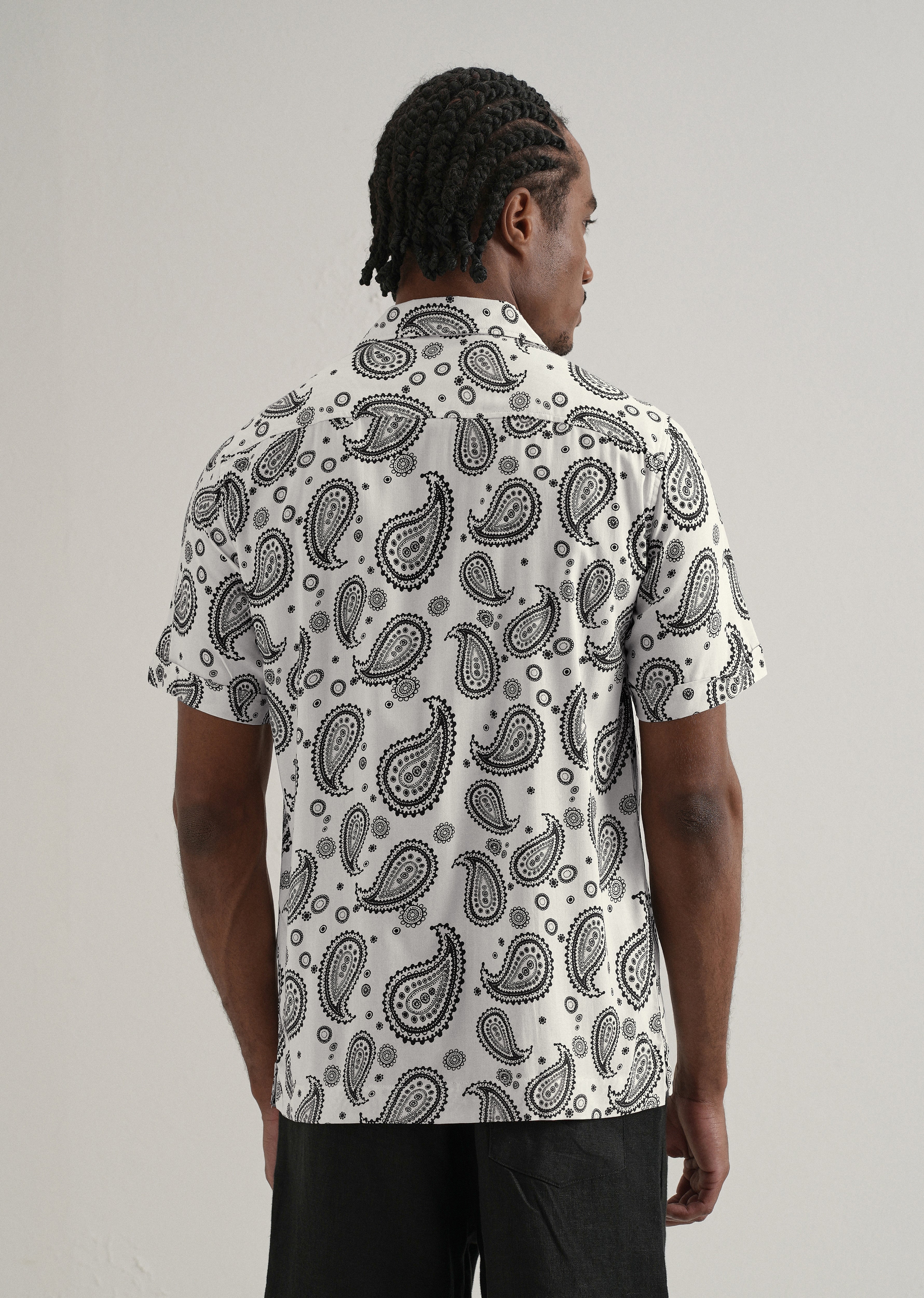 Zubolo Paisley Print Short Sleeve Shirt