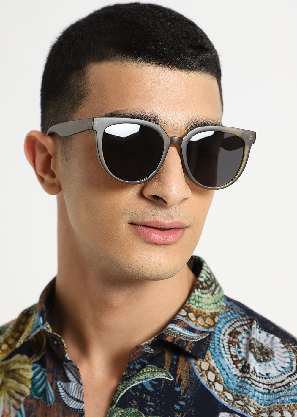 Fern Green Unisex Oval Sunglasses