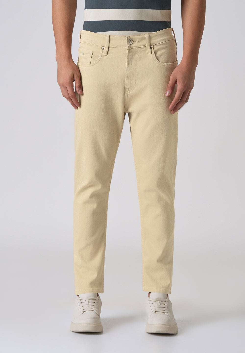 Cream Carrot Fit Denim