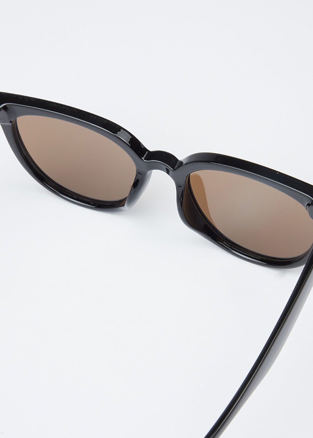 Light Brown Unisex Oval Sunglasses