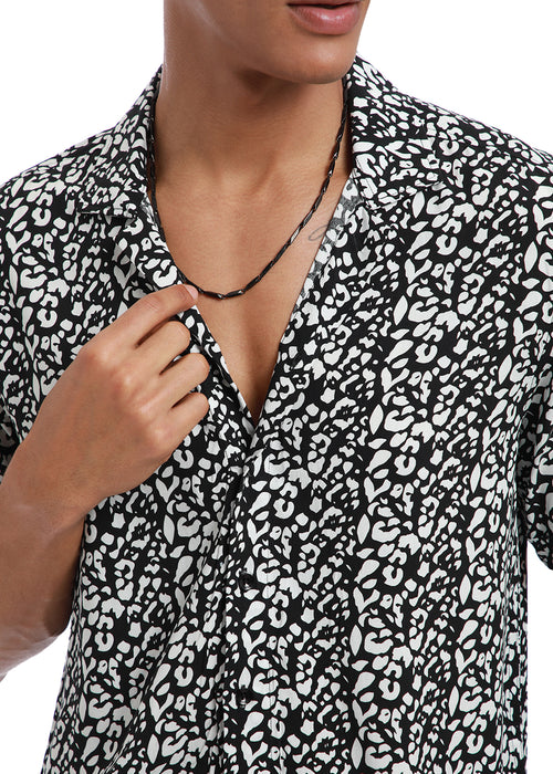 Achromatic Rosette Print Half sleeve shirt