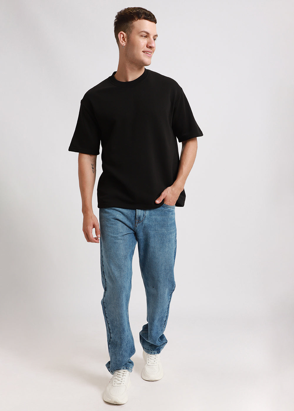 Slasher Black Oversized Basic T-shirt