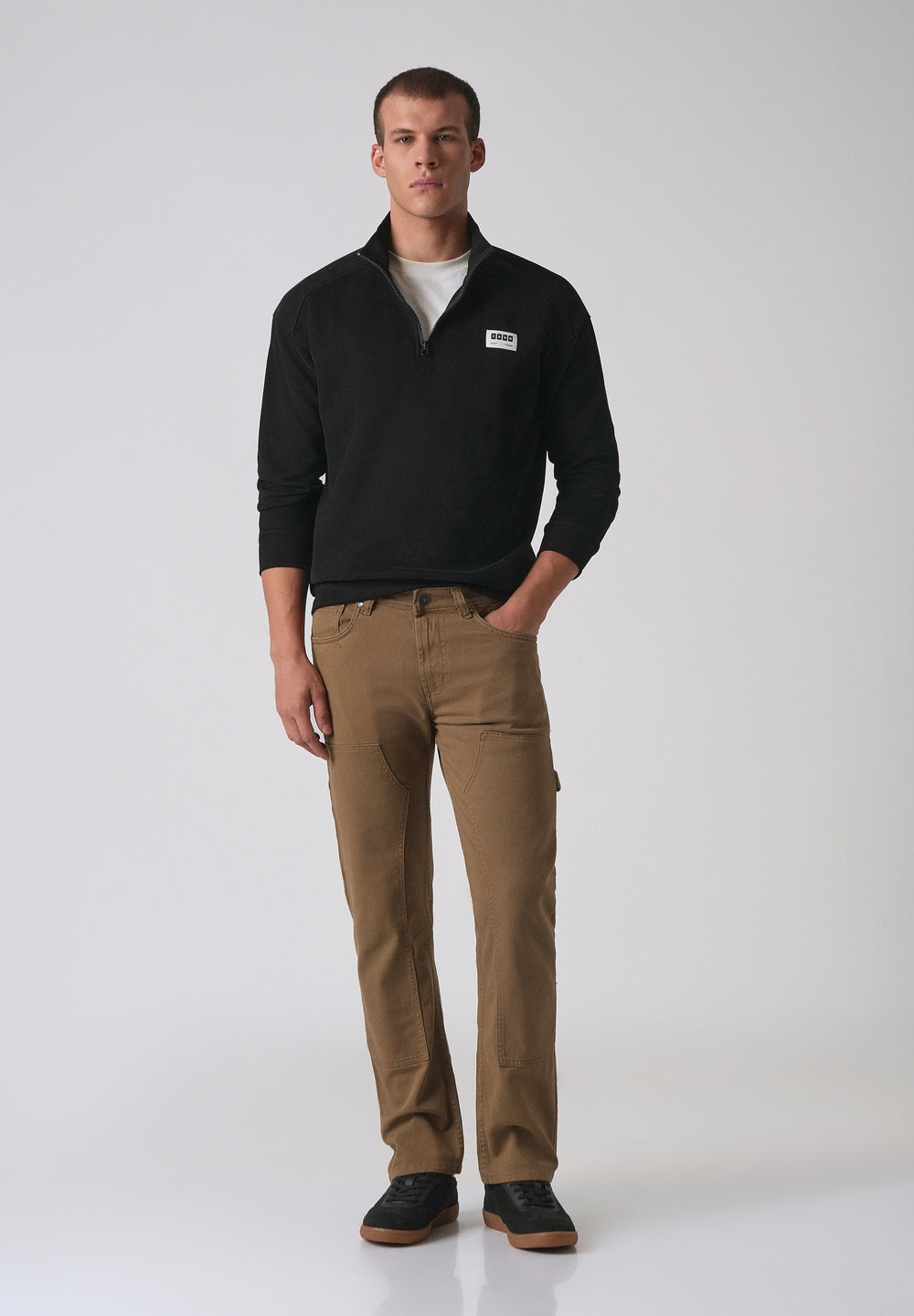 Brown cargo denim