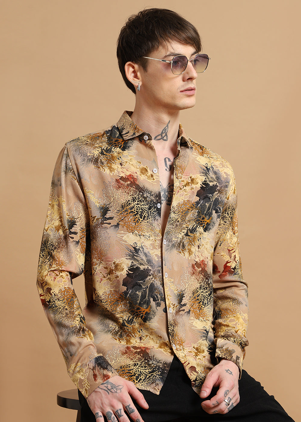 Coral Oasis Beige Feather shirt