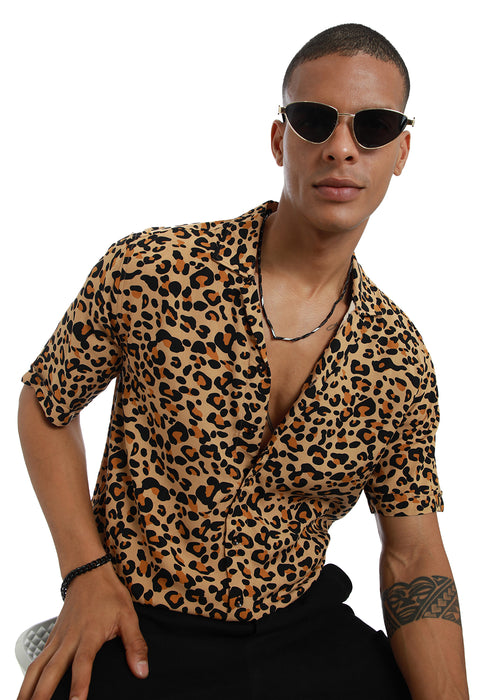 Feline Print Half sleeve shirt