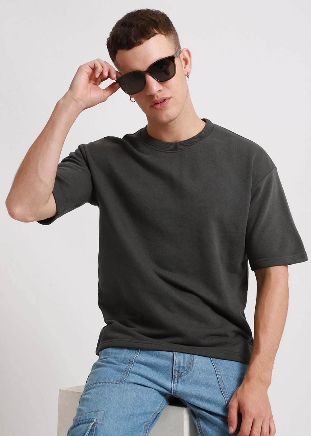 Shadow Gray Oversized Basic T-shirt