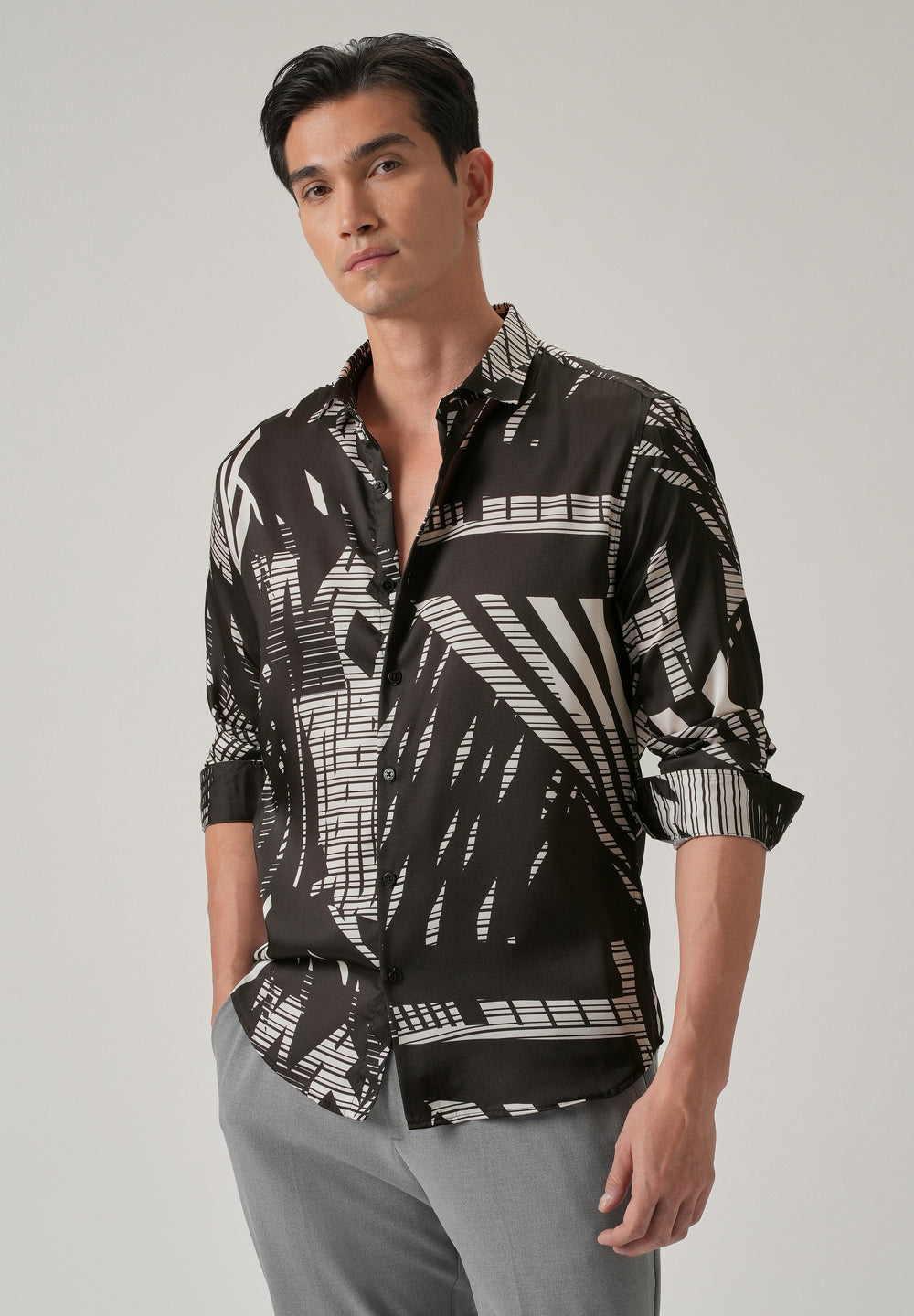 Abstract Line Print Shirt
