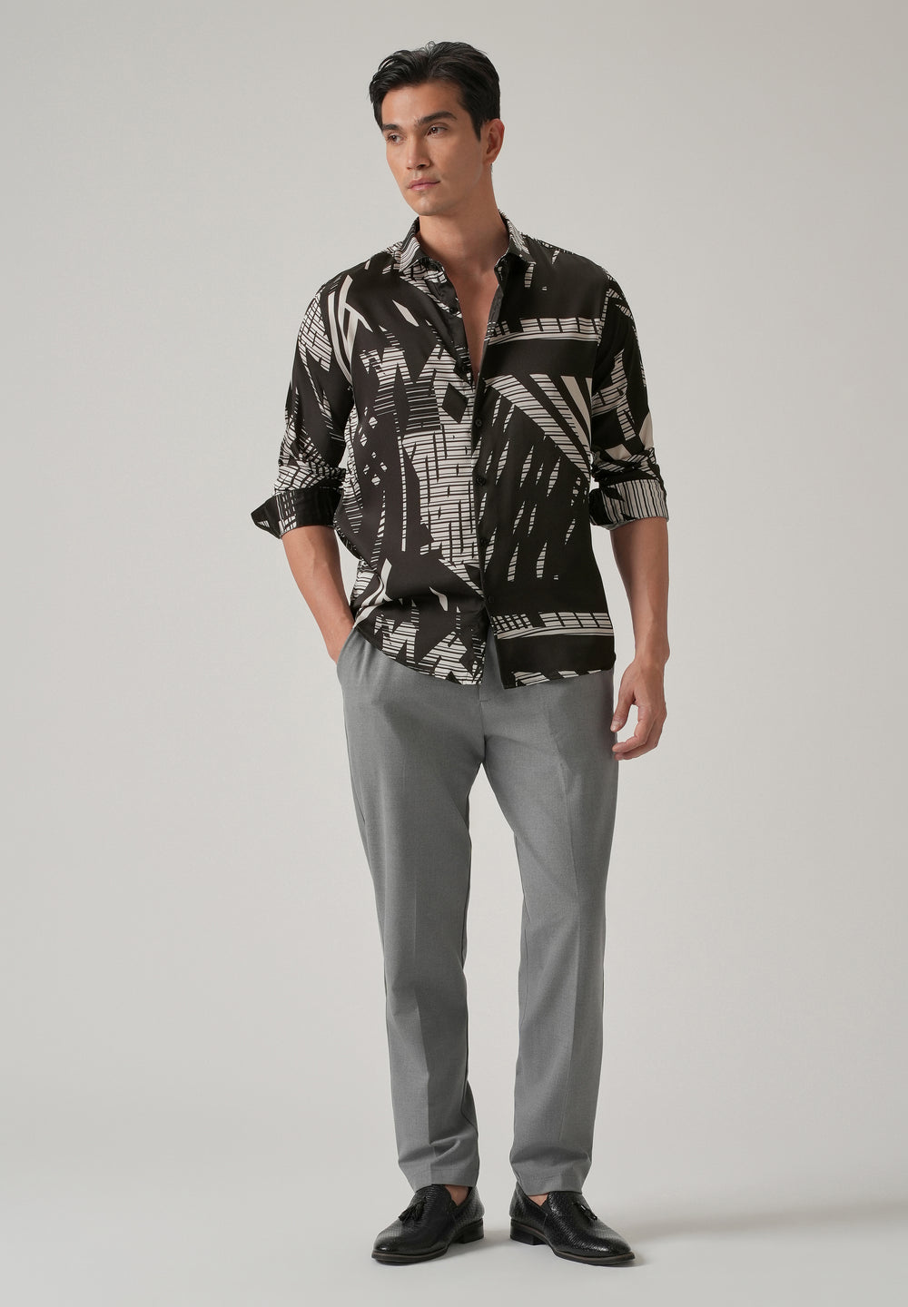 Abstract Line Print Shirt