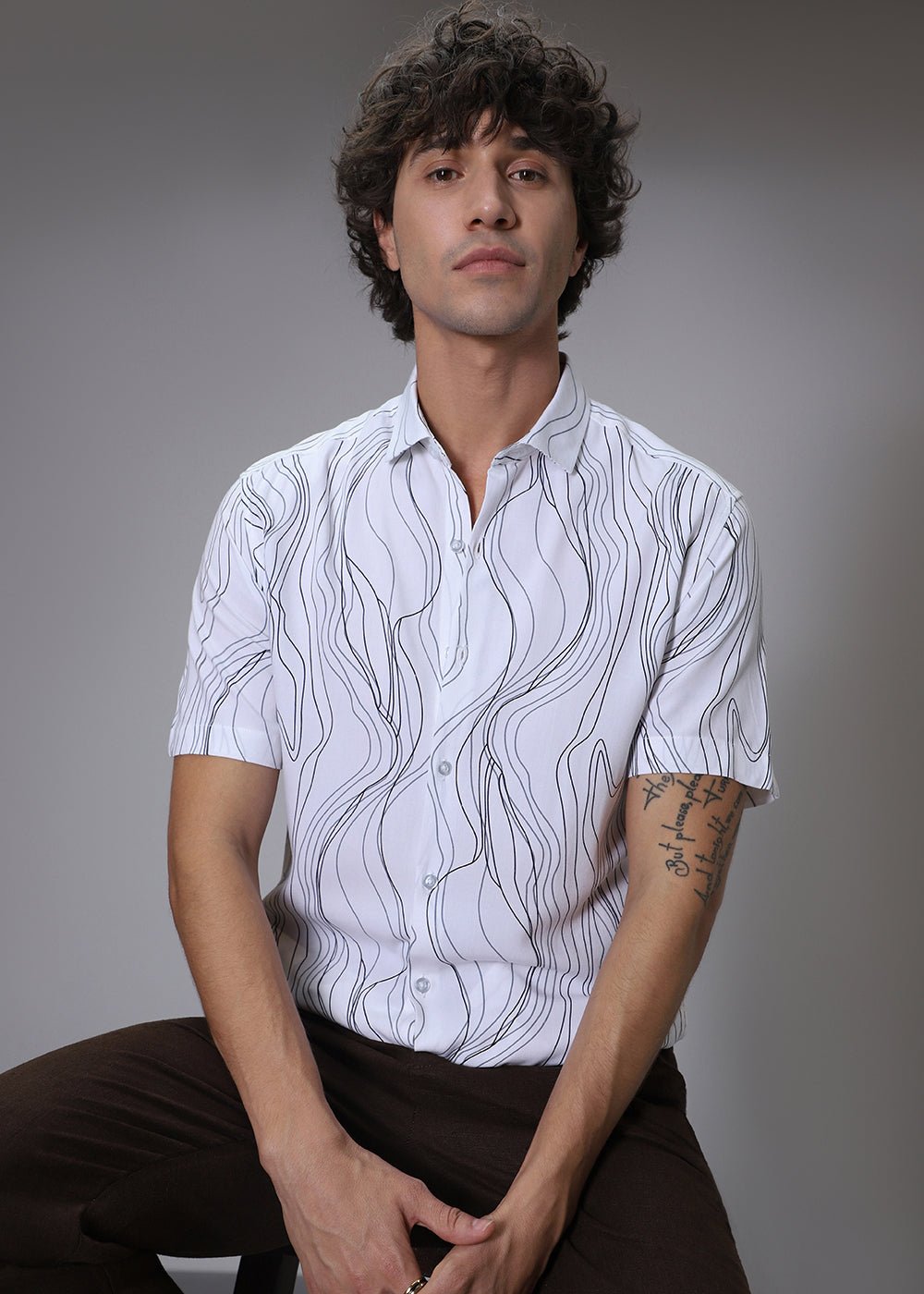 Abstract White Line Print Shirt