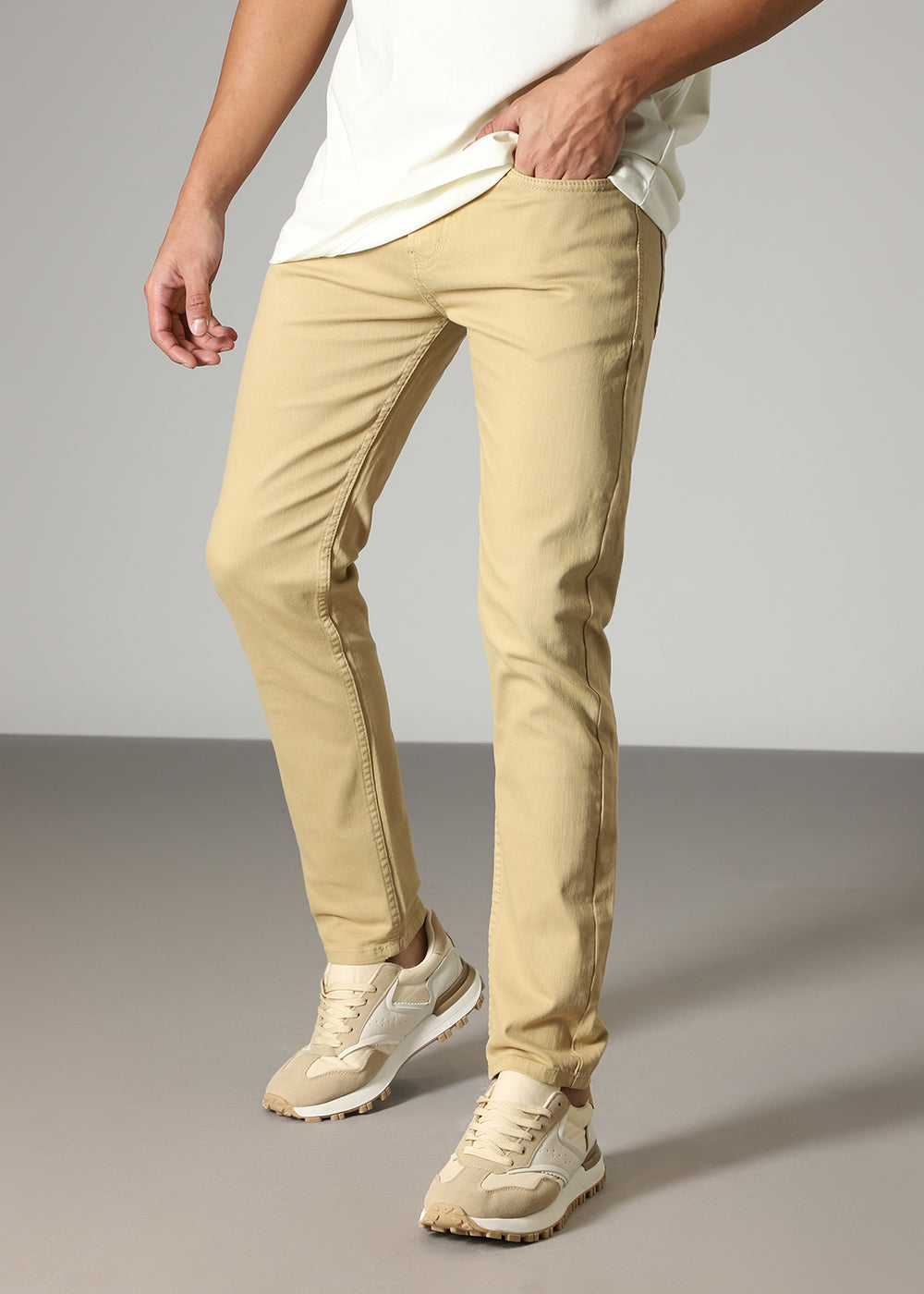 Bisque Slim fit Jeans