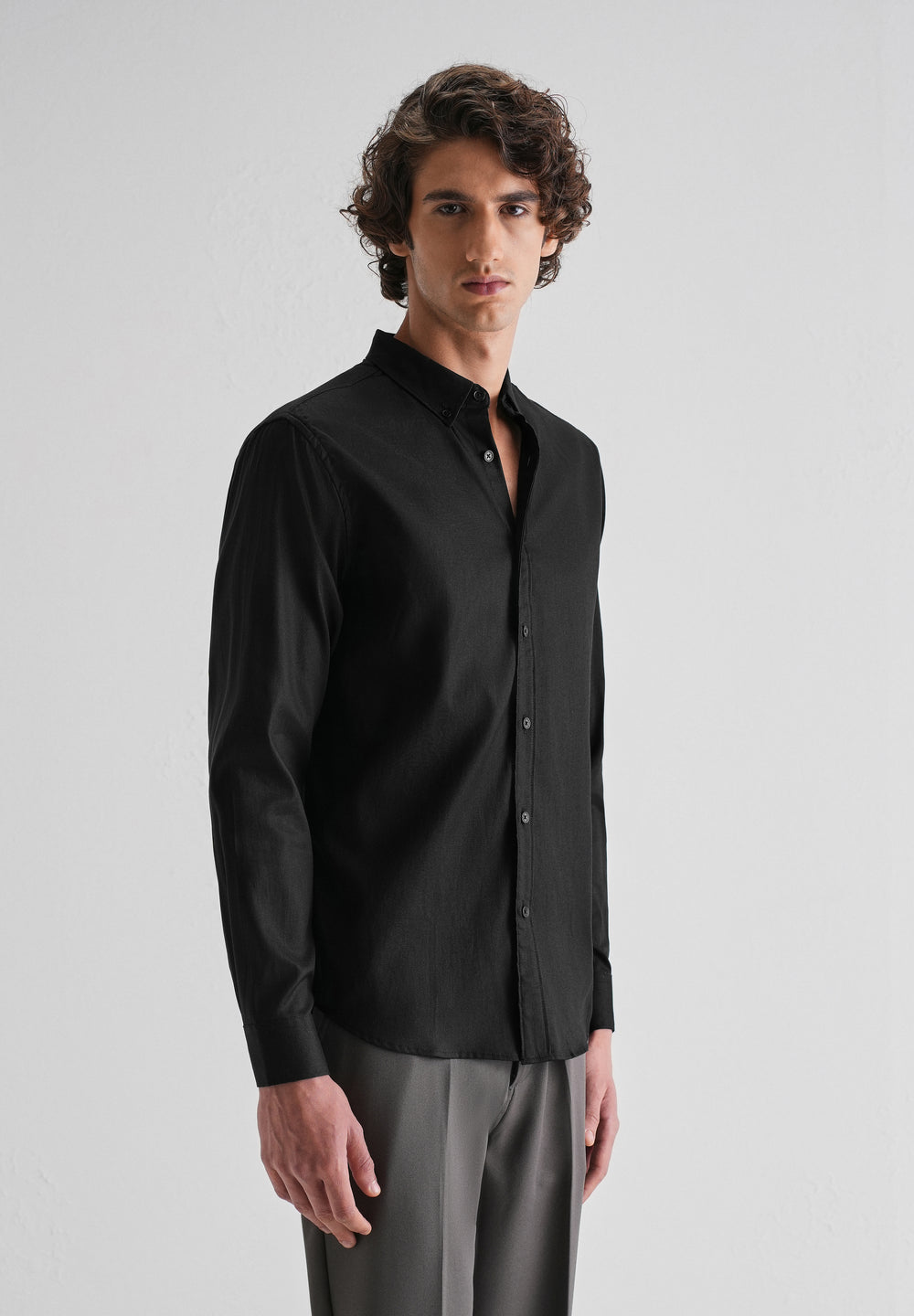 Black Plain Blended Cotton Regular Fit Shirt