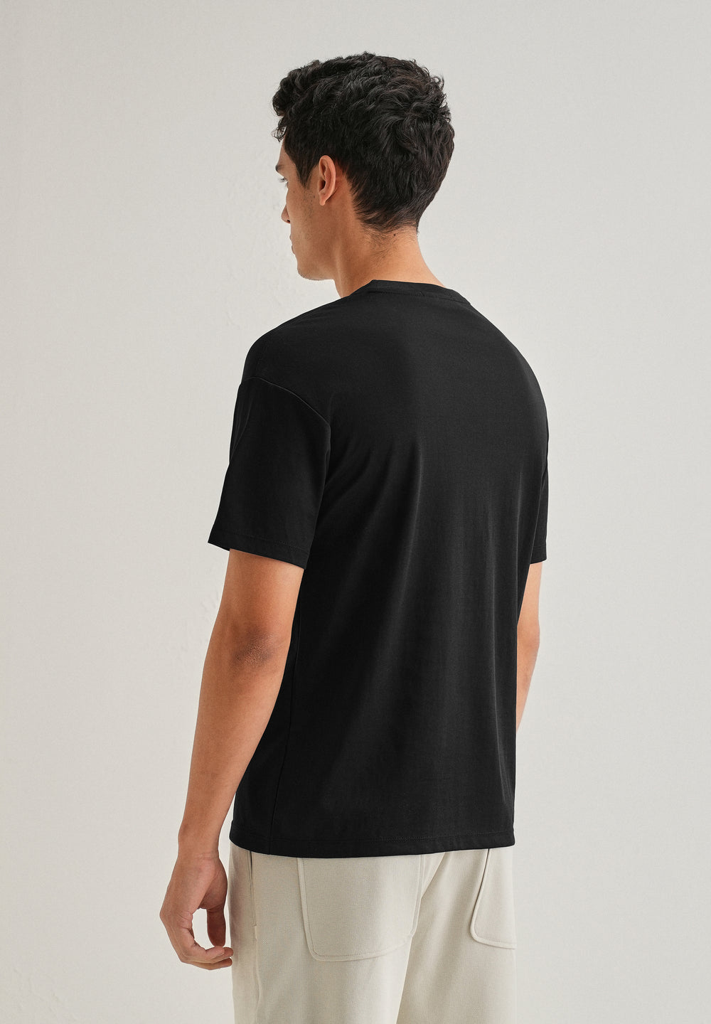 Black Crew Neck T-shirt