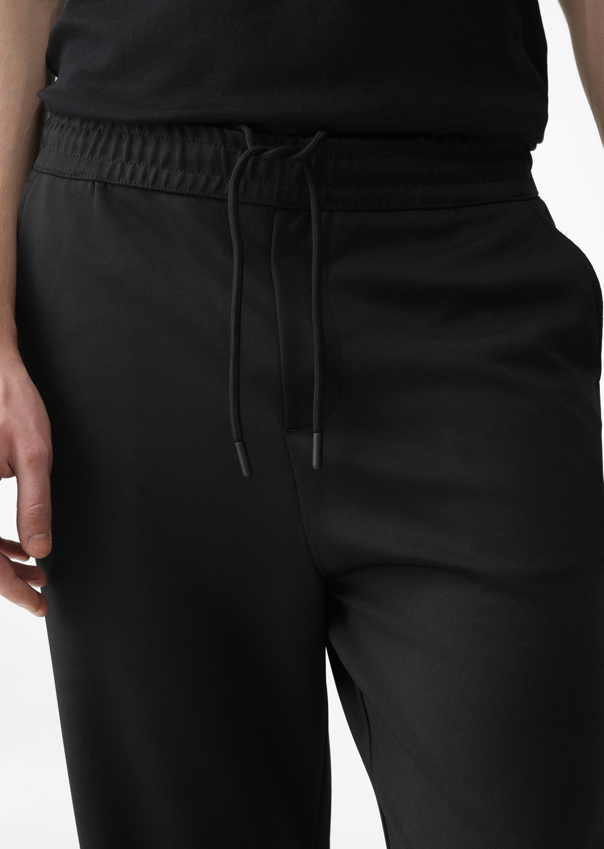 Black Elasticated Regular Fit Pant