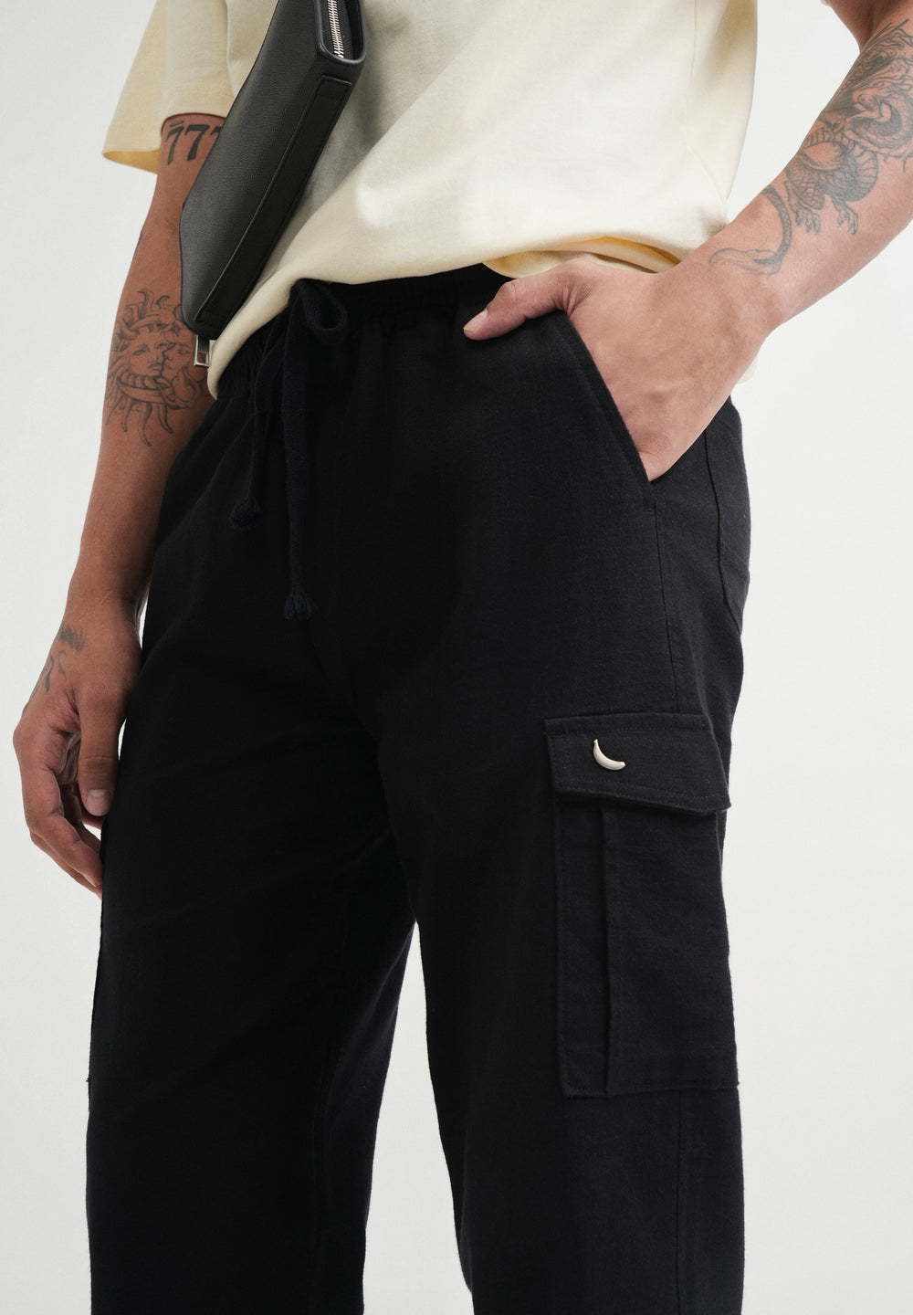 Black Elasticated Relaxed Fit Cargo Pant