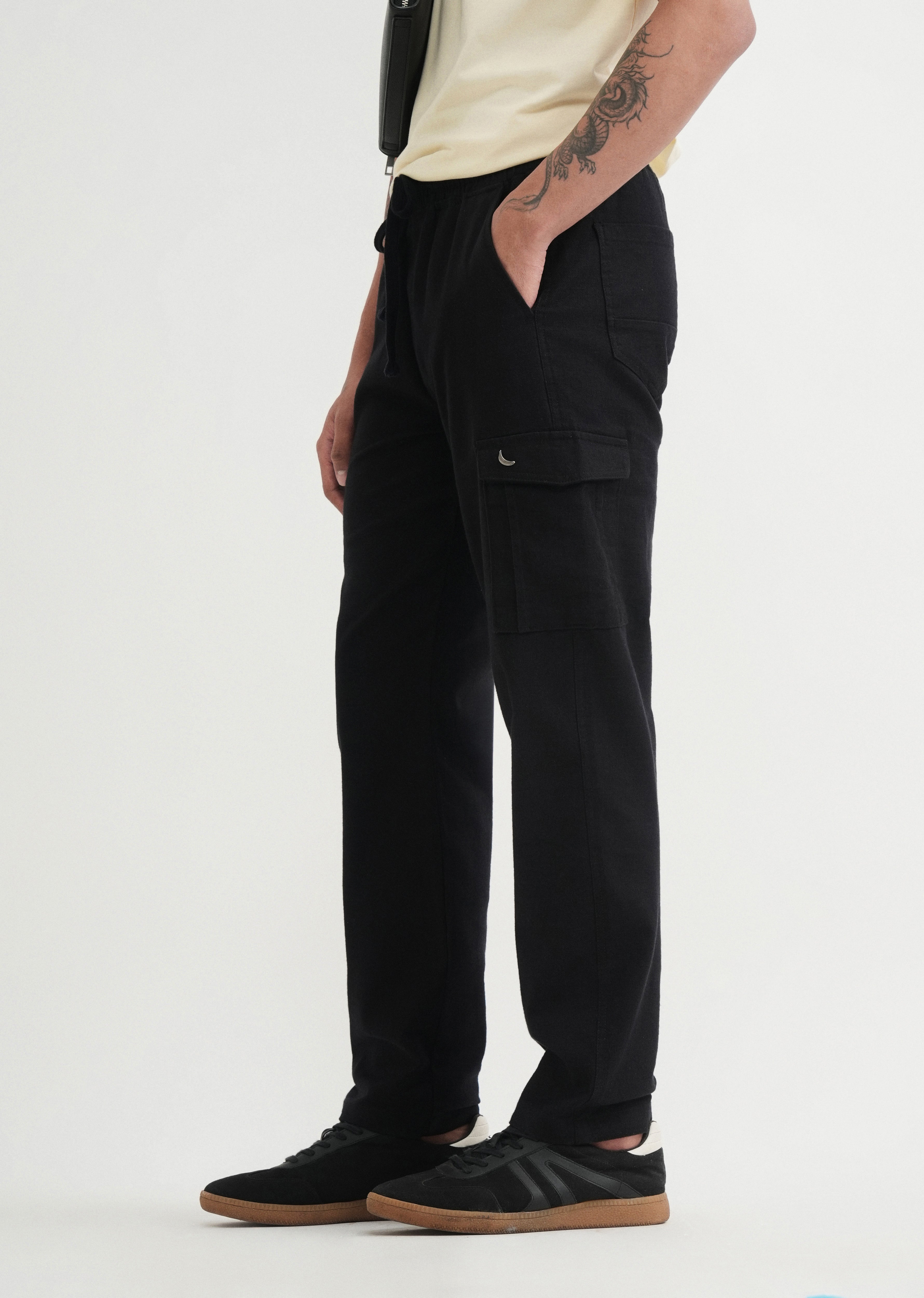 Black Elasticated Relaxed Fit Cargo Pant