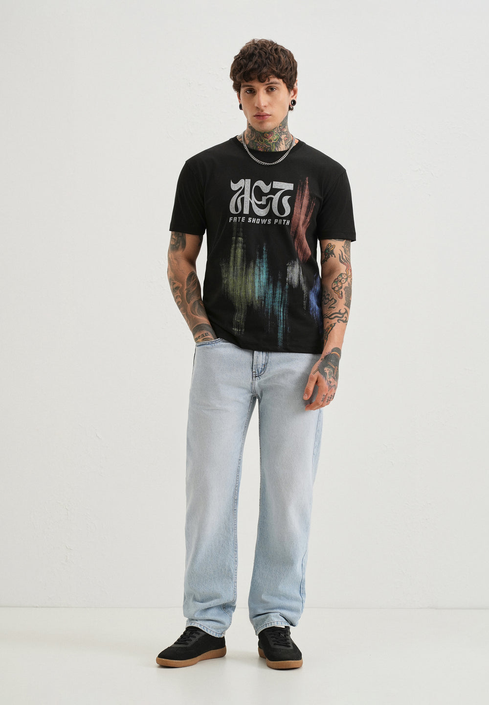 Black Graphic Printed T-shirt