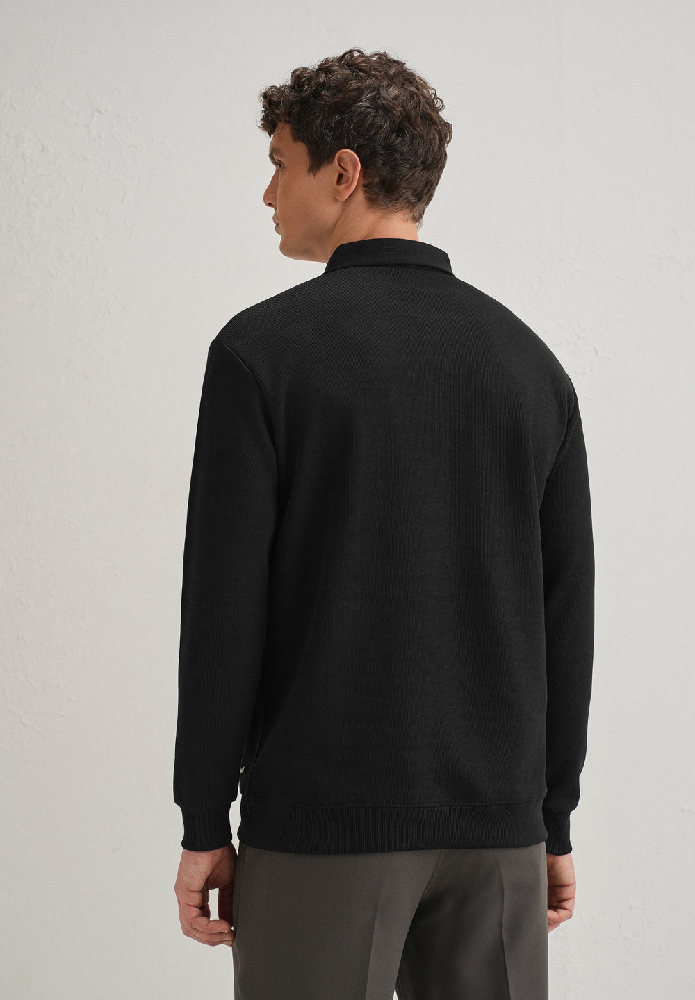 Black Knitted Polo Sweatshirt