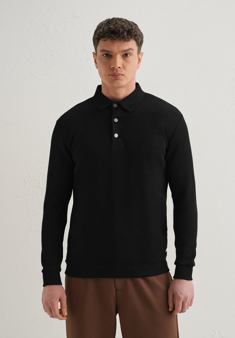 Black Knitted Polo Sweatshirt
