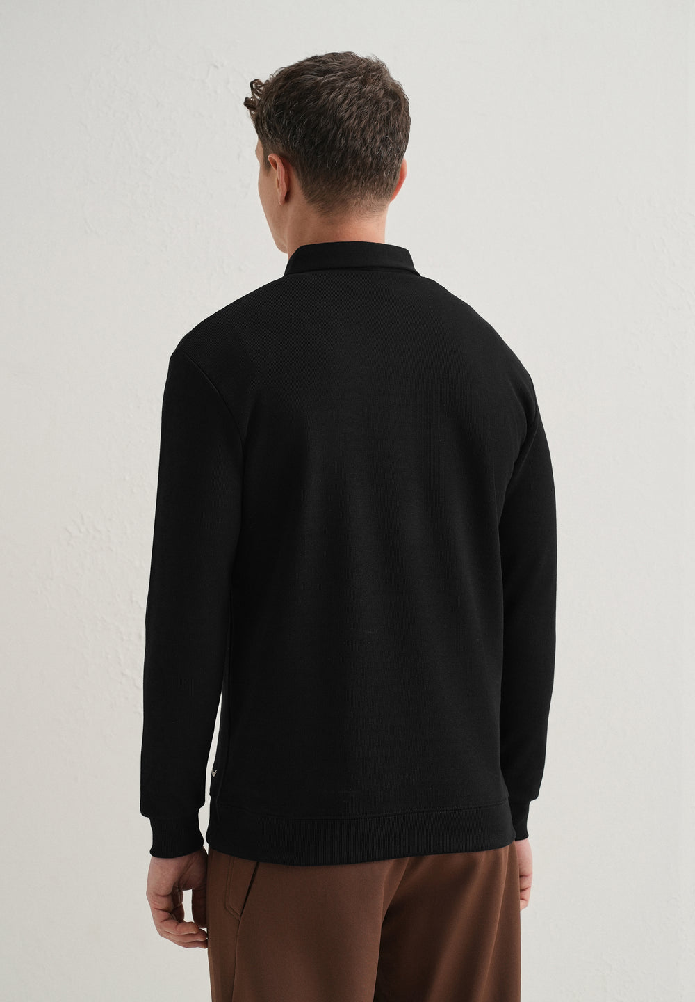 Black Knitted Polo Sweatshirt