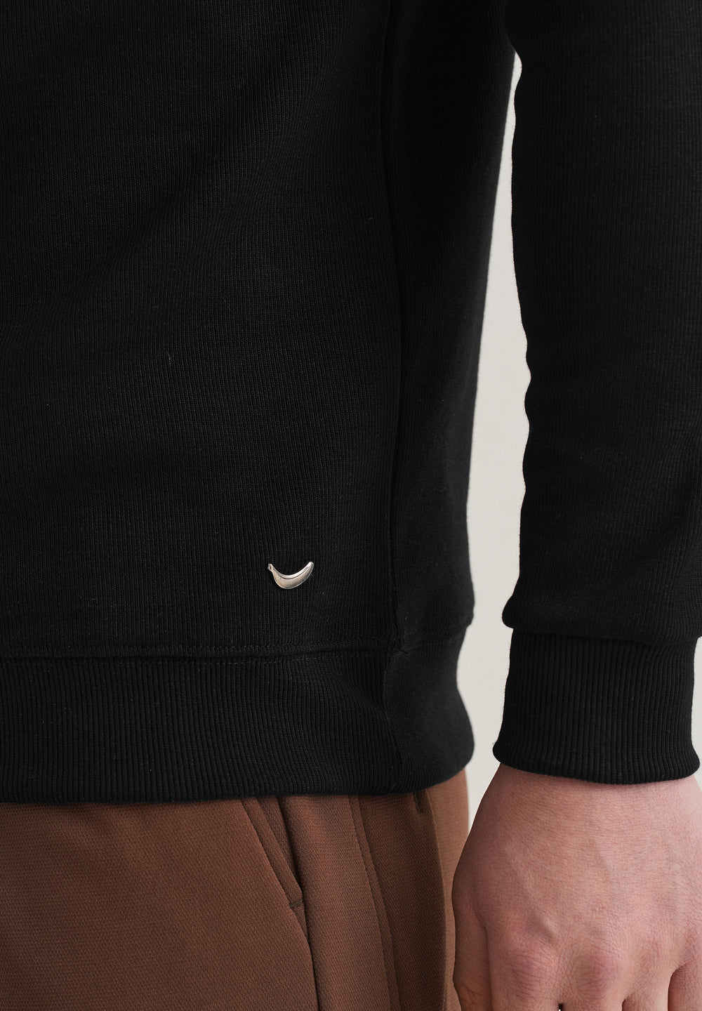 Black Knitted Polo Sweatshirt