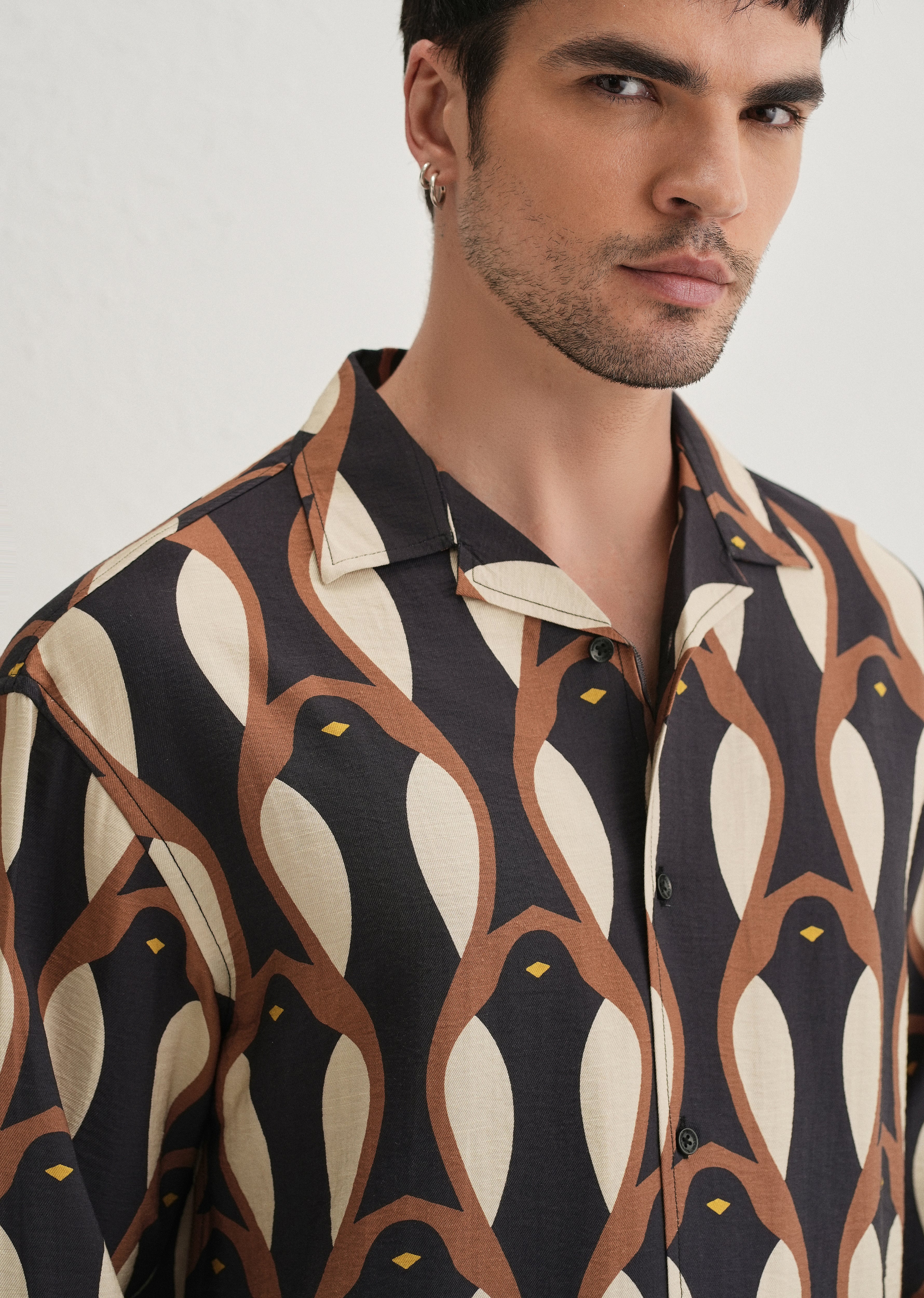 Black Modern Retro Printed Shirt