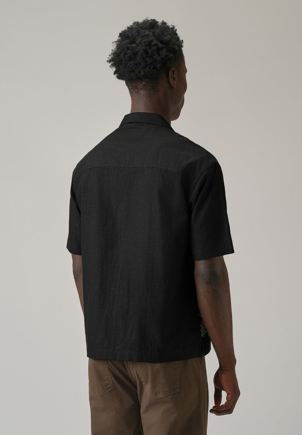 Black Pattern Embroidery Linen Shirt