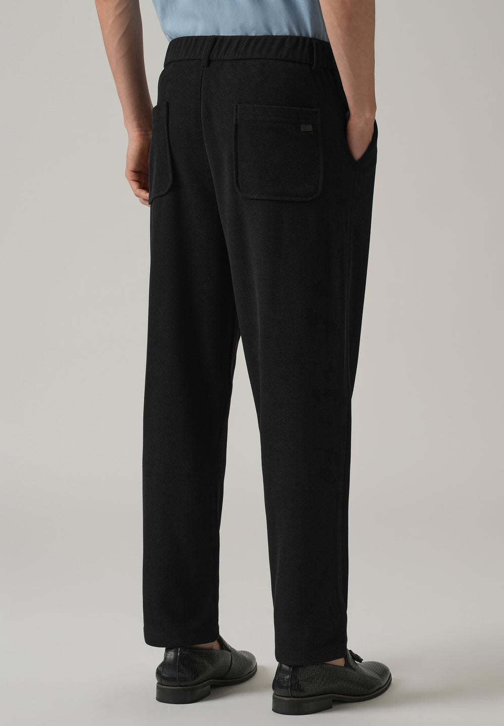 Black Textured Pleated Relaxed Fit Pant
