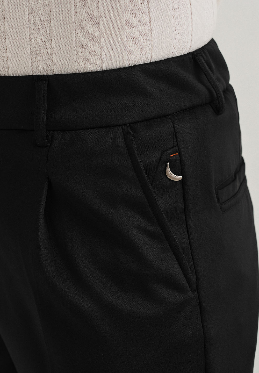 Black Pleated Relaxed Fit Trousers