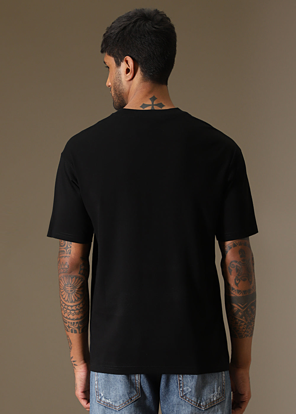 Stern Black Regular Fit T-shirt