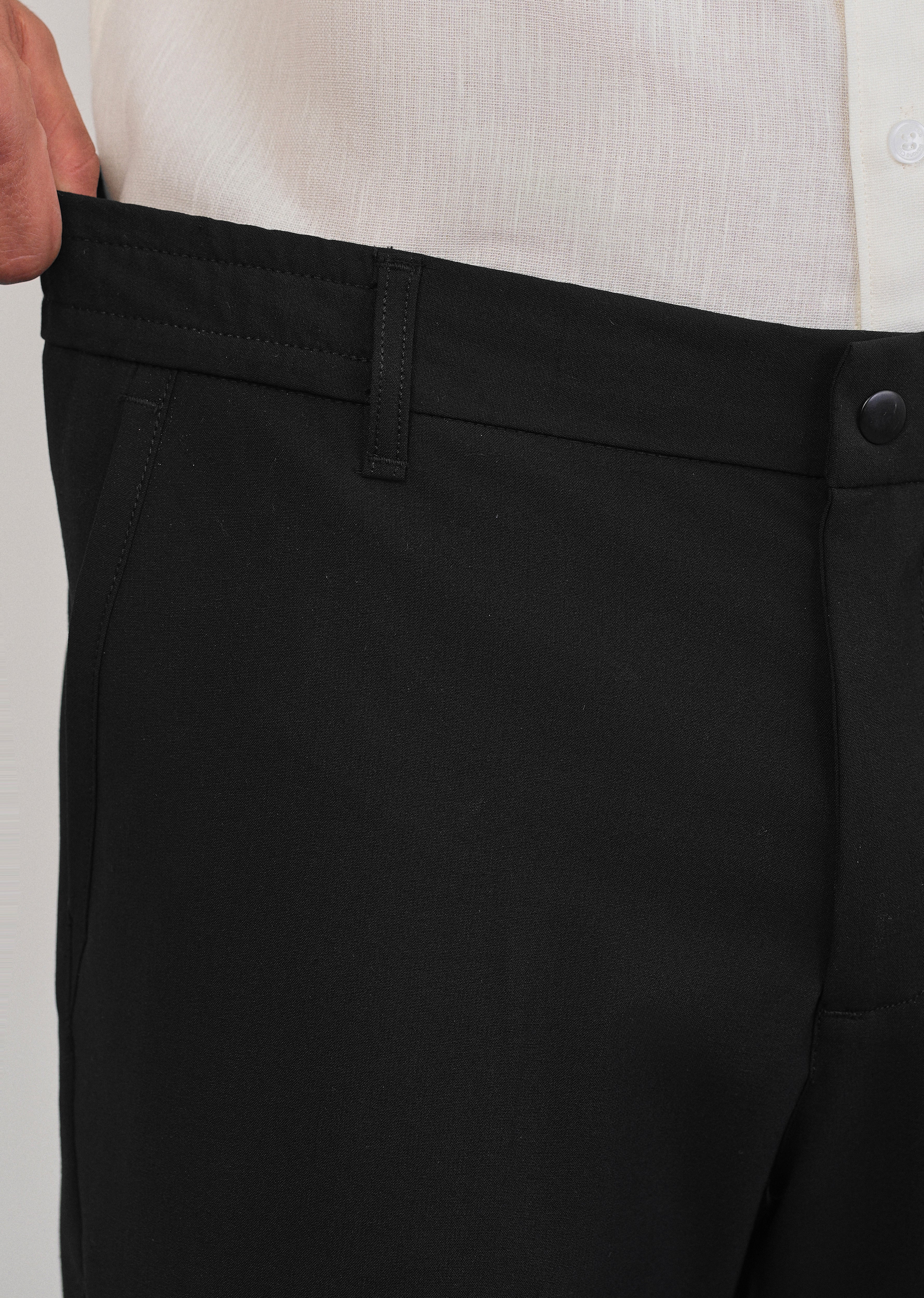 Black Semi-Elastic Slim Fit Trouser