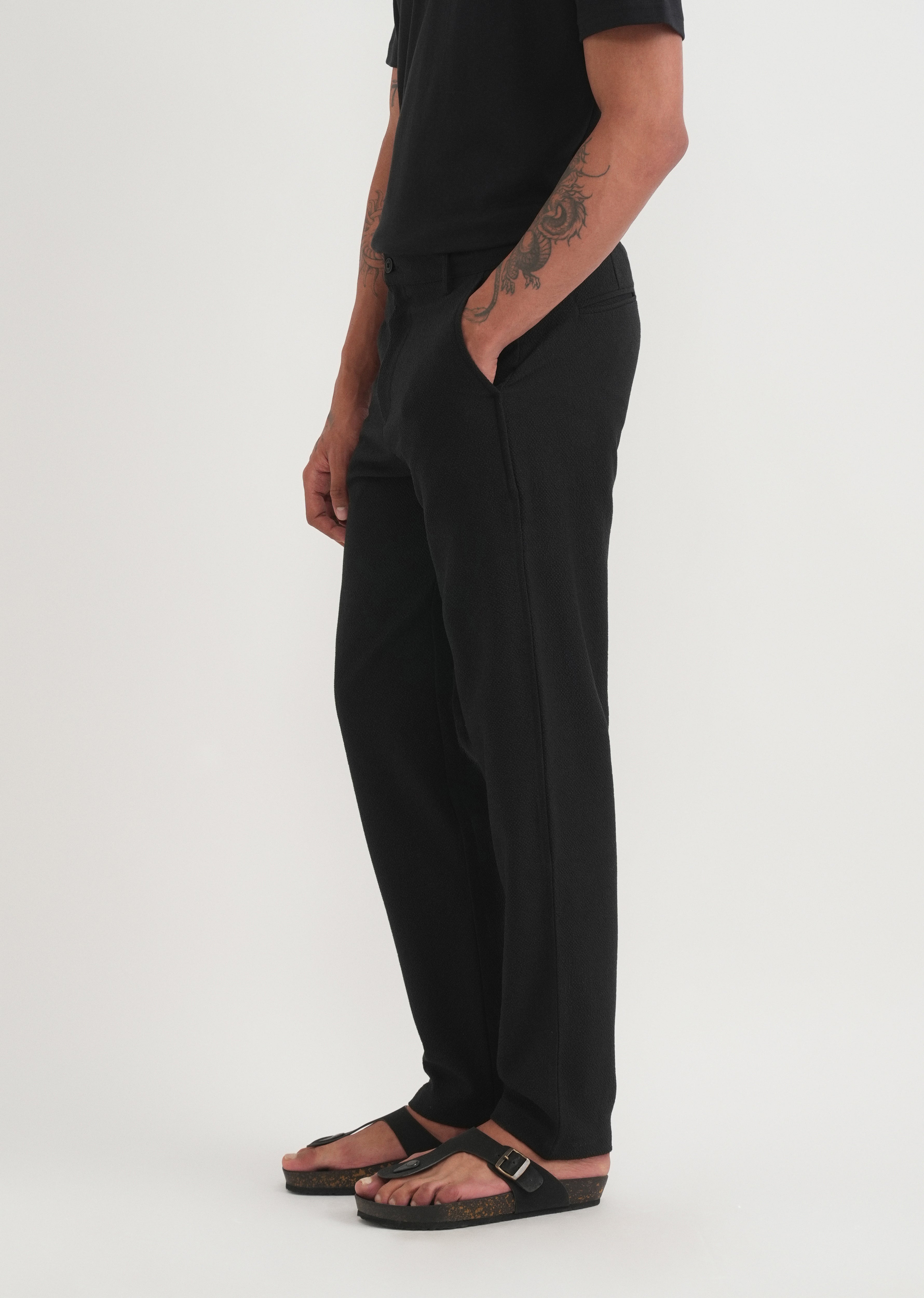 Black Semi-Elasticated Textured Pant