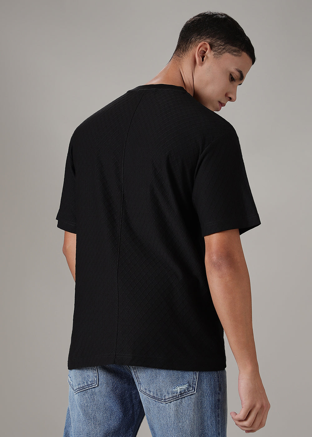 Black Textured Regular Fit T-shirt